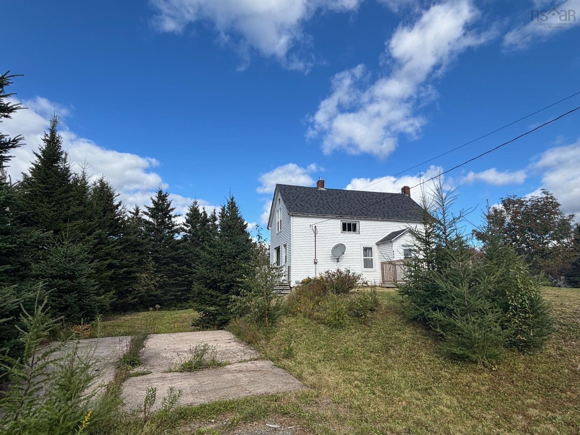 $99,900.00: 848 Malay Falls Lochaber Mines Road, Lochaber