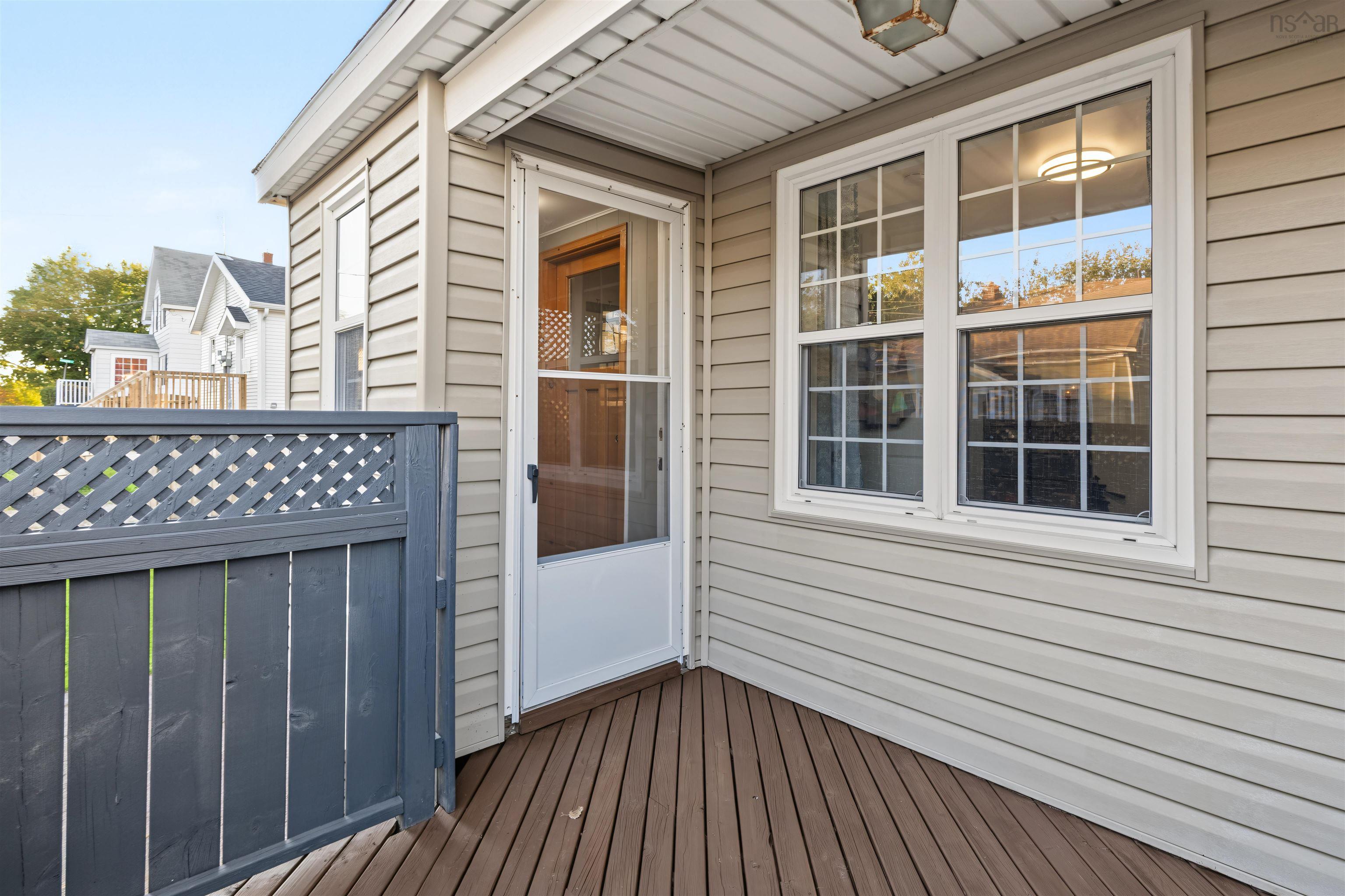 $249,000.00: 437 St Peters Road, Sydney