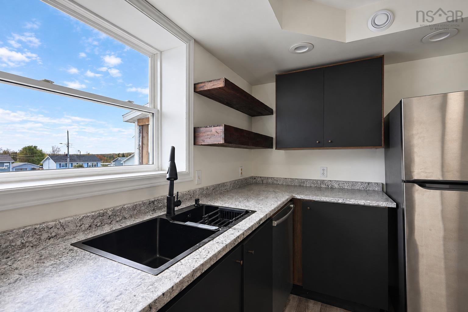 $291,900.00: 14 Crescent Drive, Glace Bay