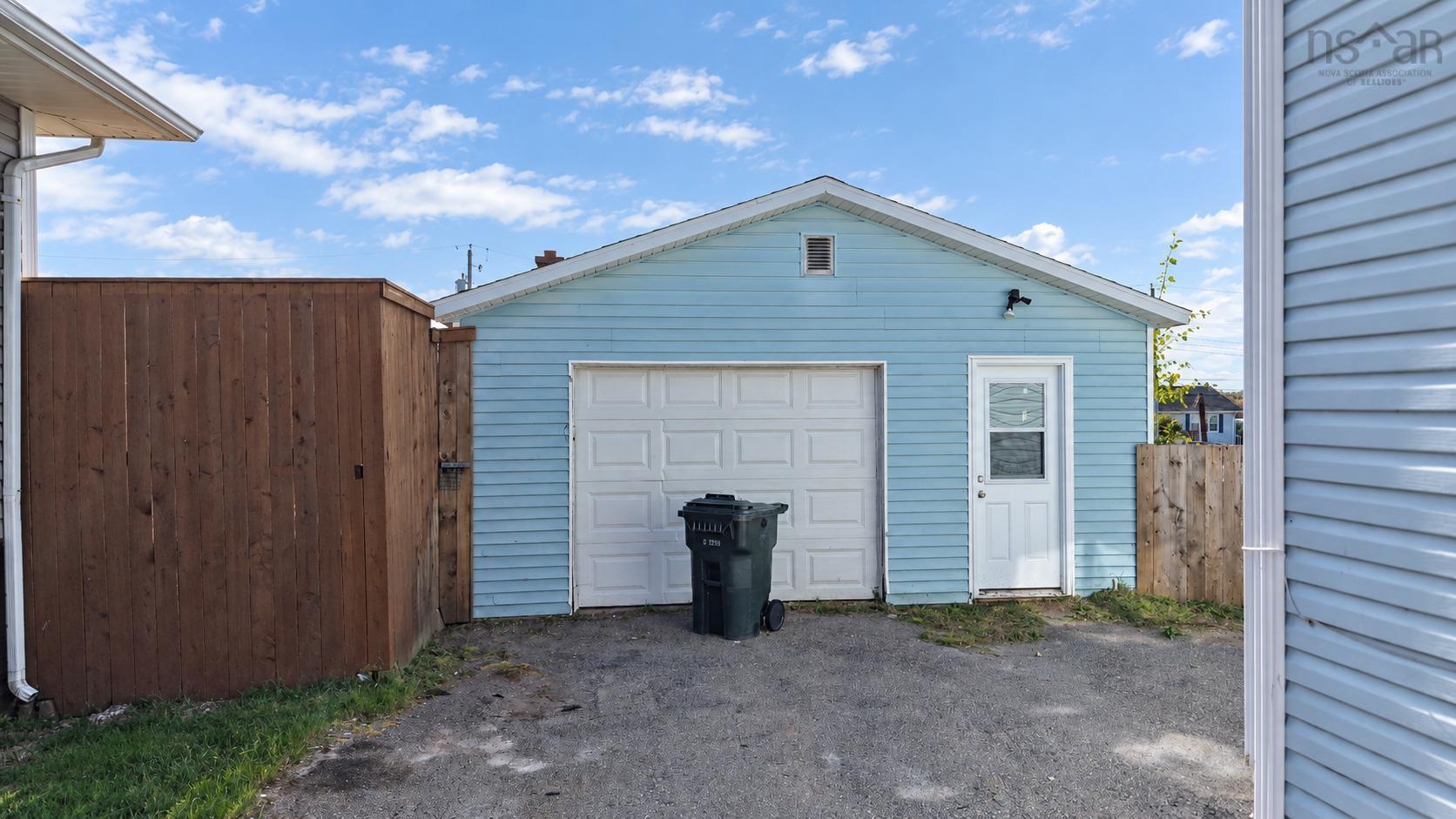 $291,900.00: 14 Crescent Drive, Glace Bay