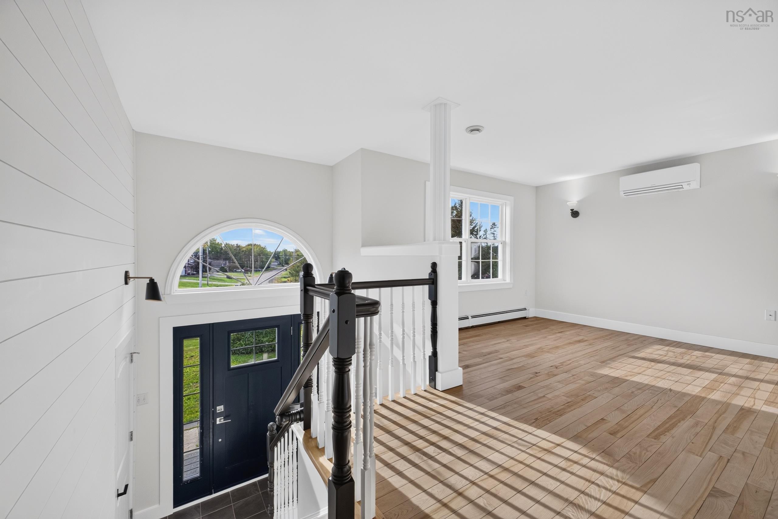 $558,500.00: 118 EDGEHILL Drive, Valley