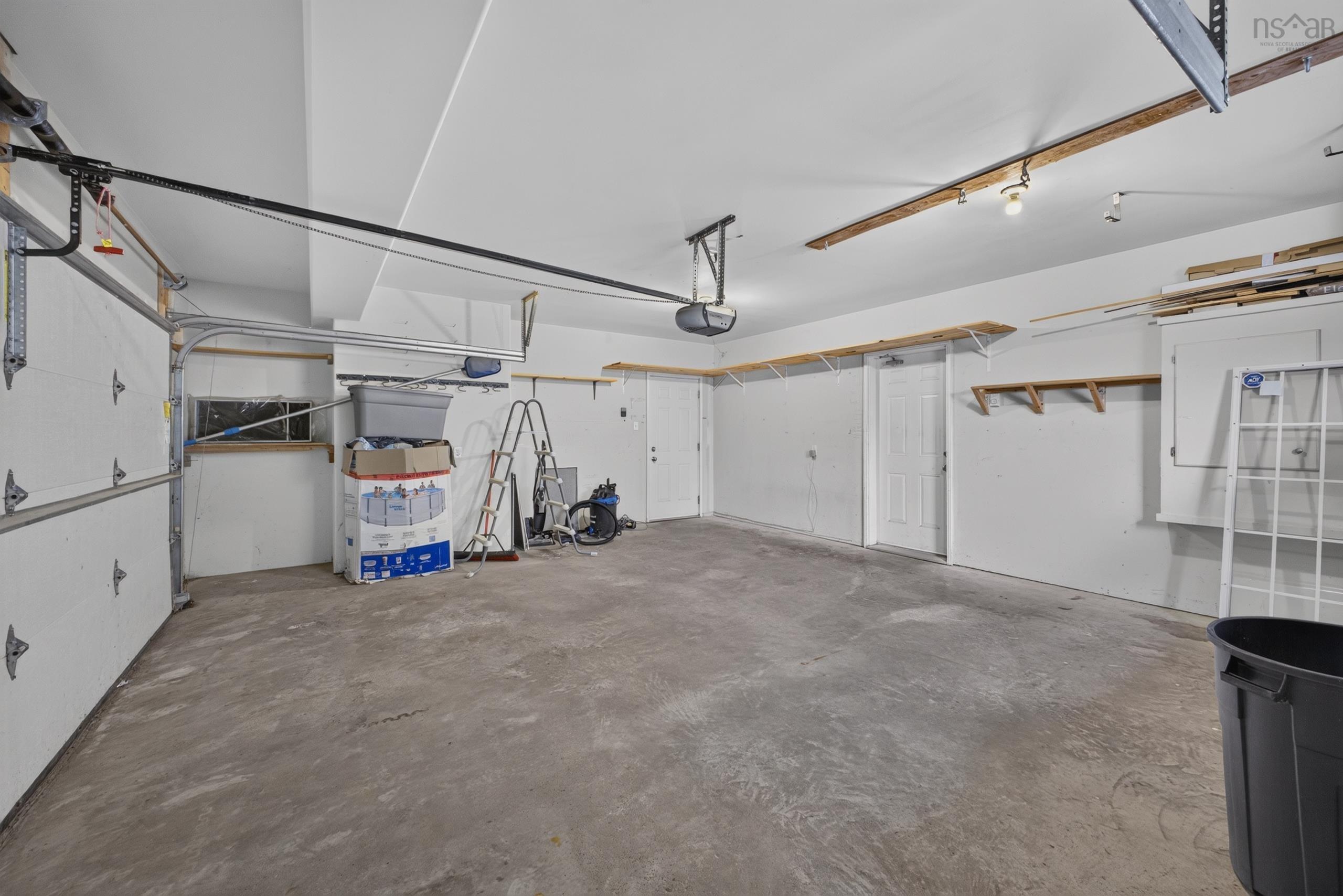 $558,500.00: 118 EDGEHILL Drive, Valley