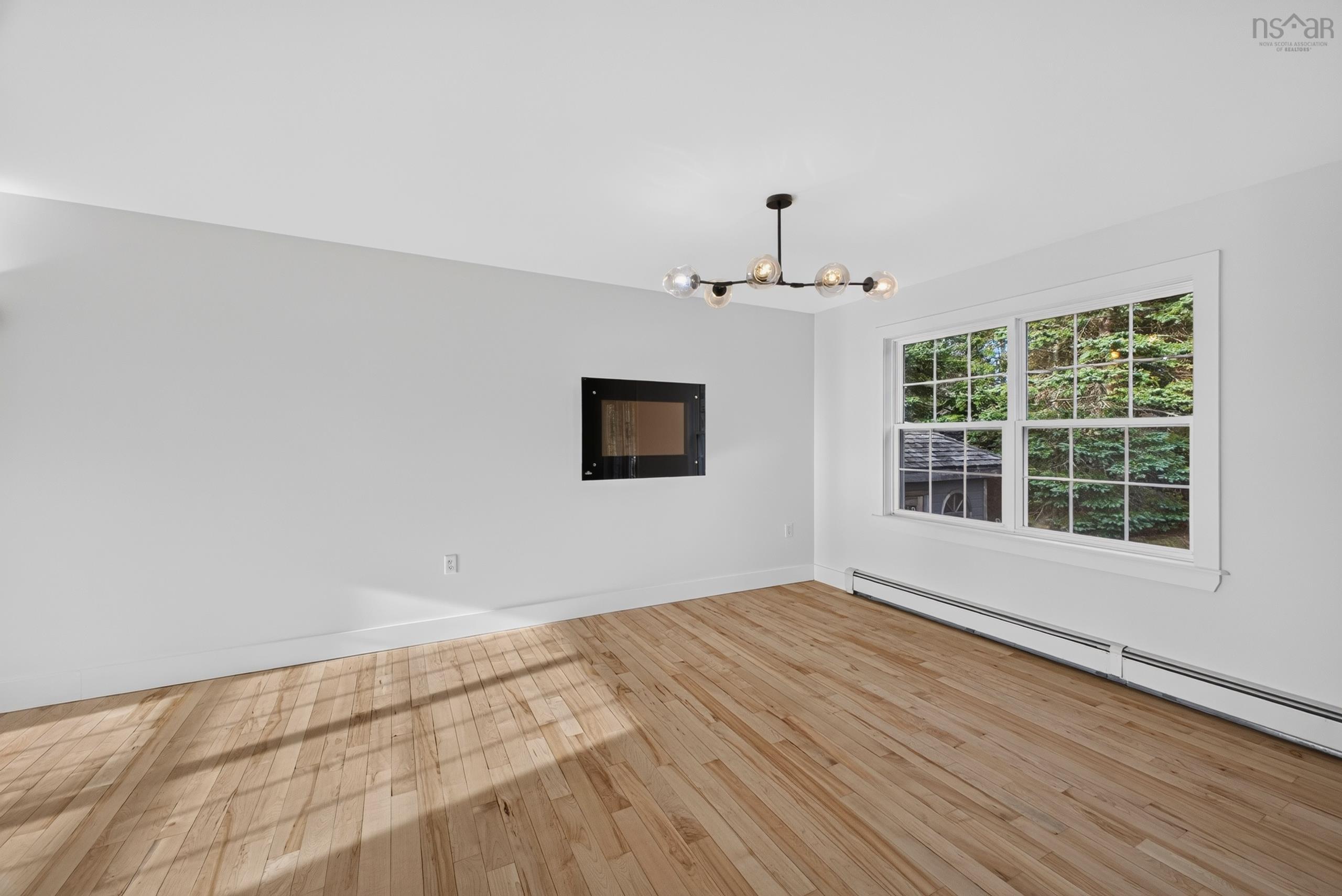 $558,500.00: 118 EDGEHILL Drive, Valley