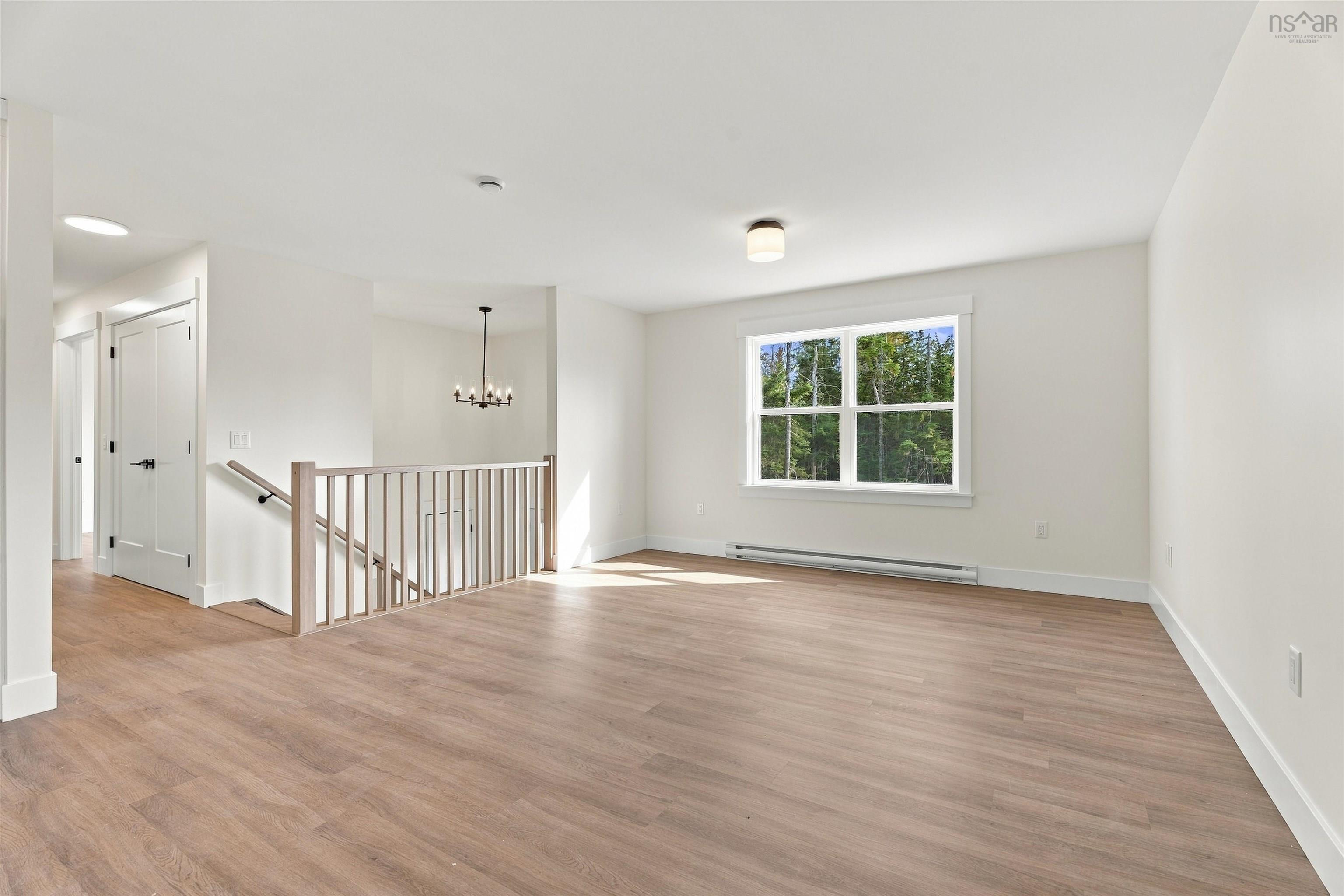 $584,900.00: 9 Surf Drive, Whites Lake