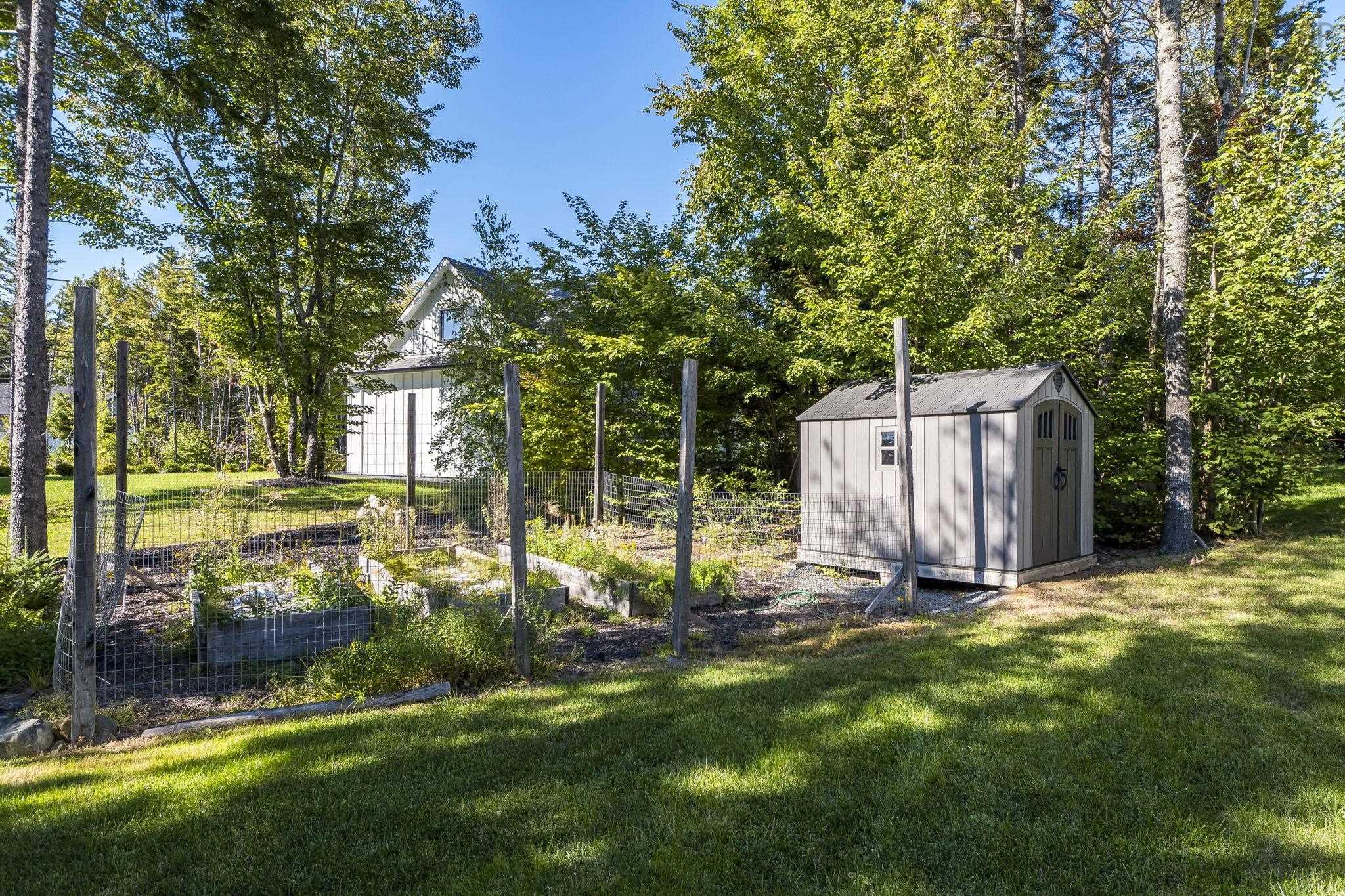 460 Mccabe Lake Drive, Middle Sackville, NS (MLS 202624718)