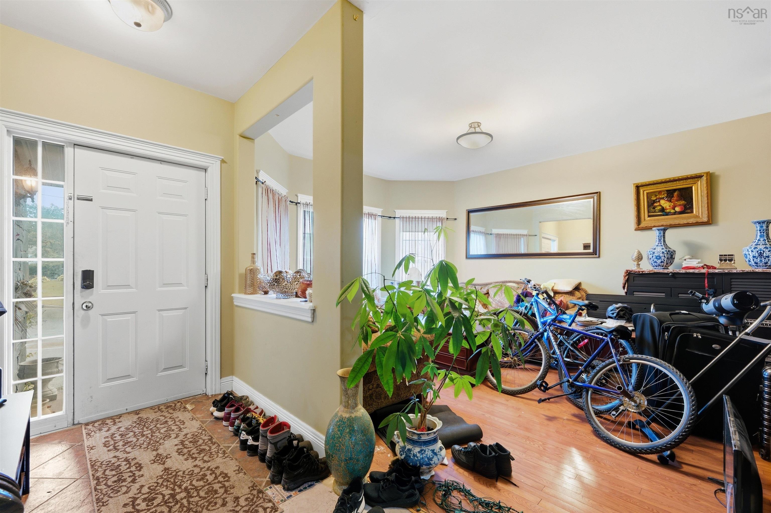 18 Stone Gate Drive, Halifax, NS (MLS 202624727)
