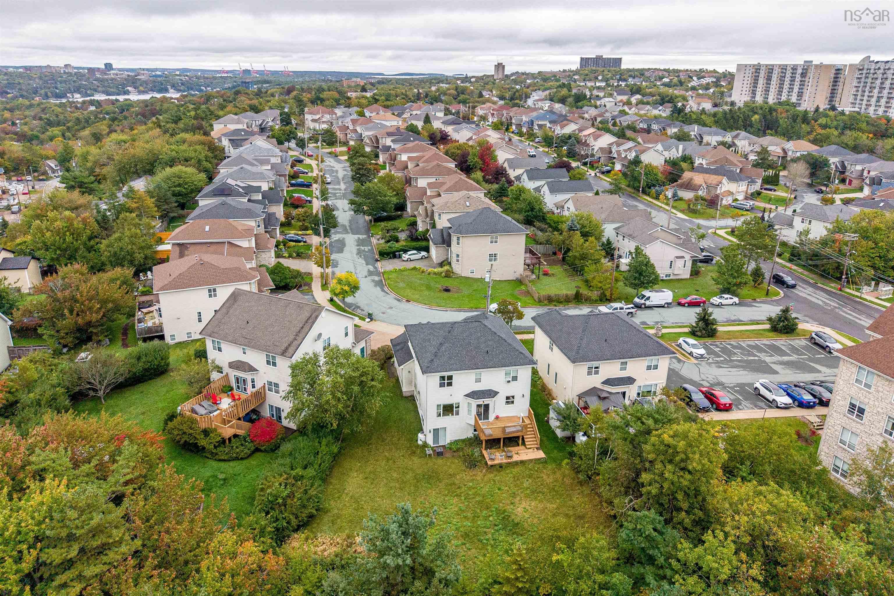 18 Stone Gate Drive, Halifax, NS (MLS 202624727)