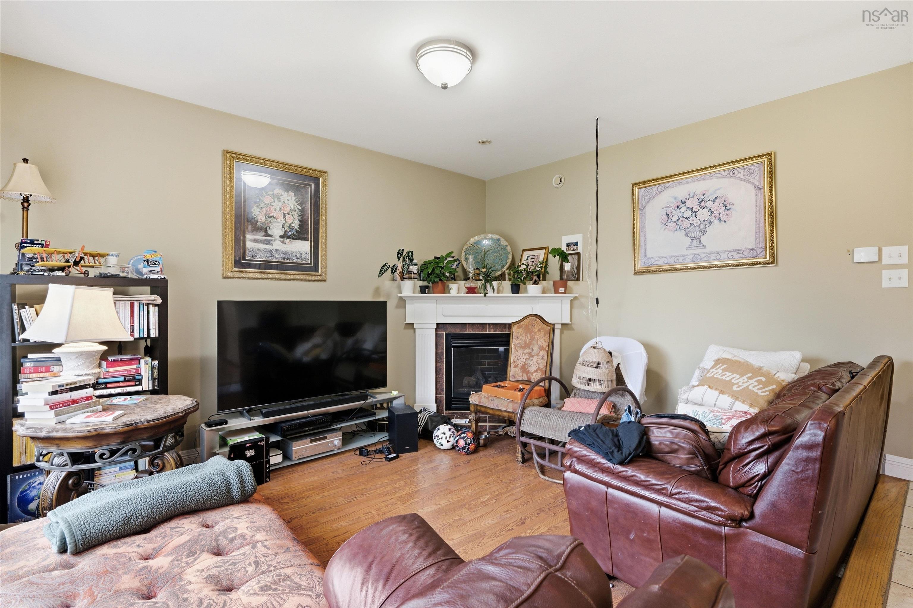 18 Stone Gate Drive, Halifax, NS (MLS 202624727)