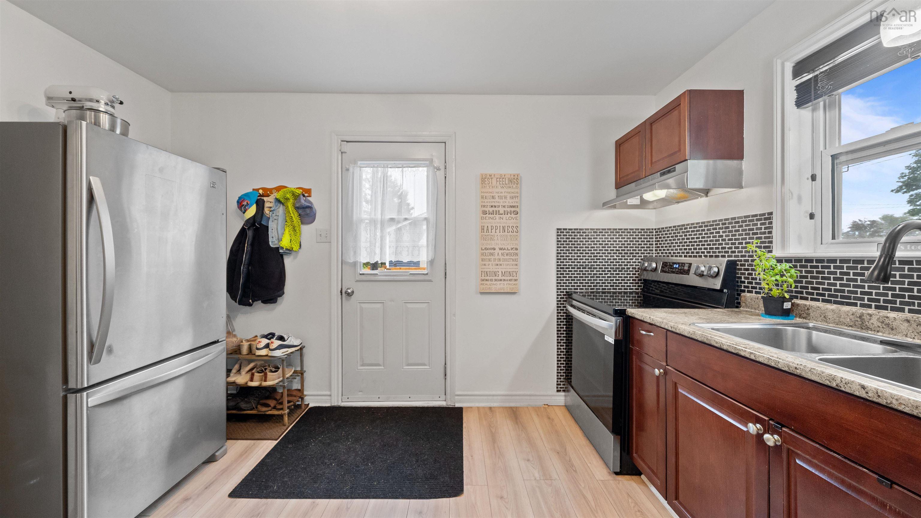 57 Ridge Avenue, Lower Sackville, NS (MLS 202624775)