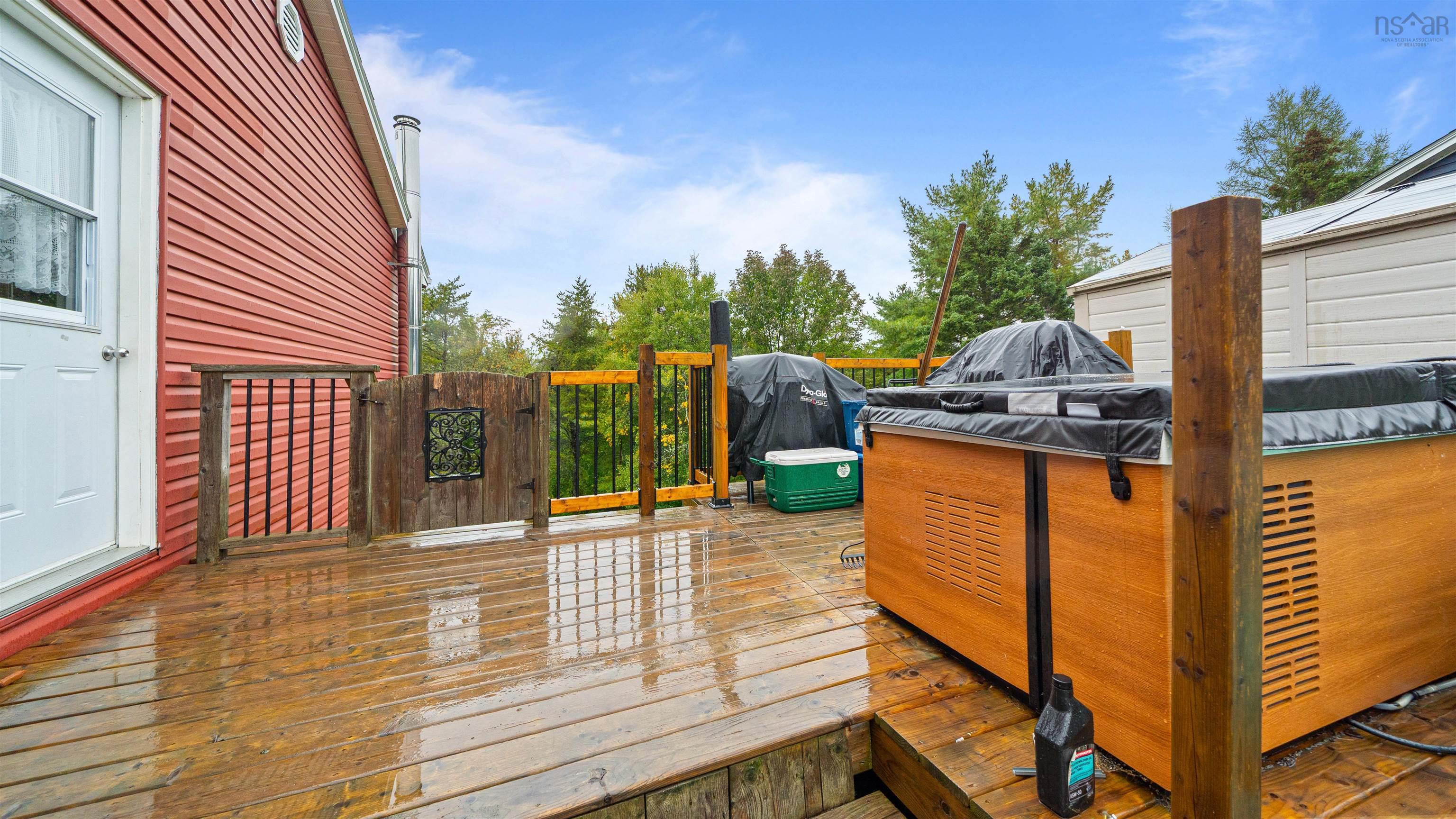 57 Ridge Avenue, Lower Sackville, NS (MLS 202624775)