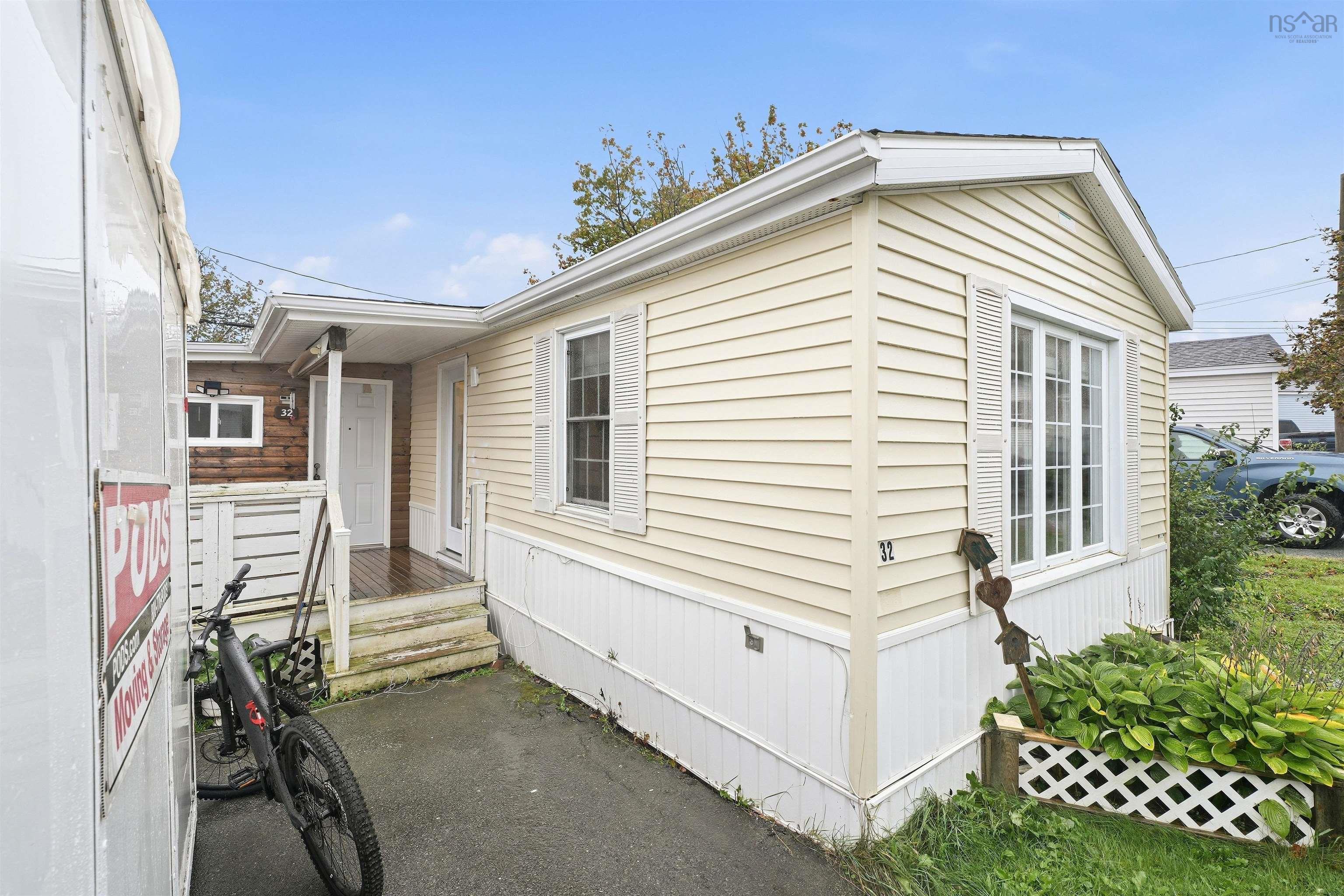 32 Earleton Avenue, Dartmouth, NS (MLS 202624781)