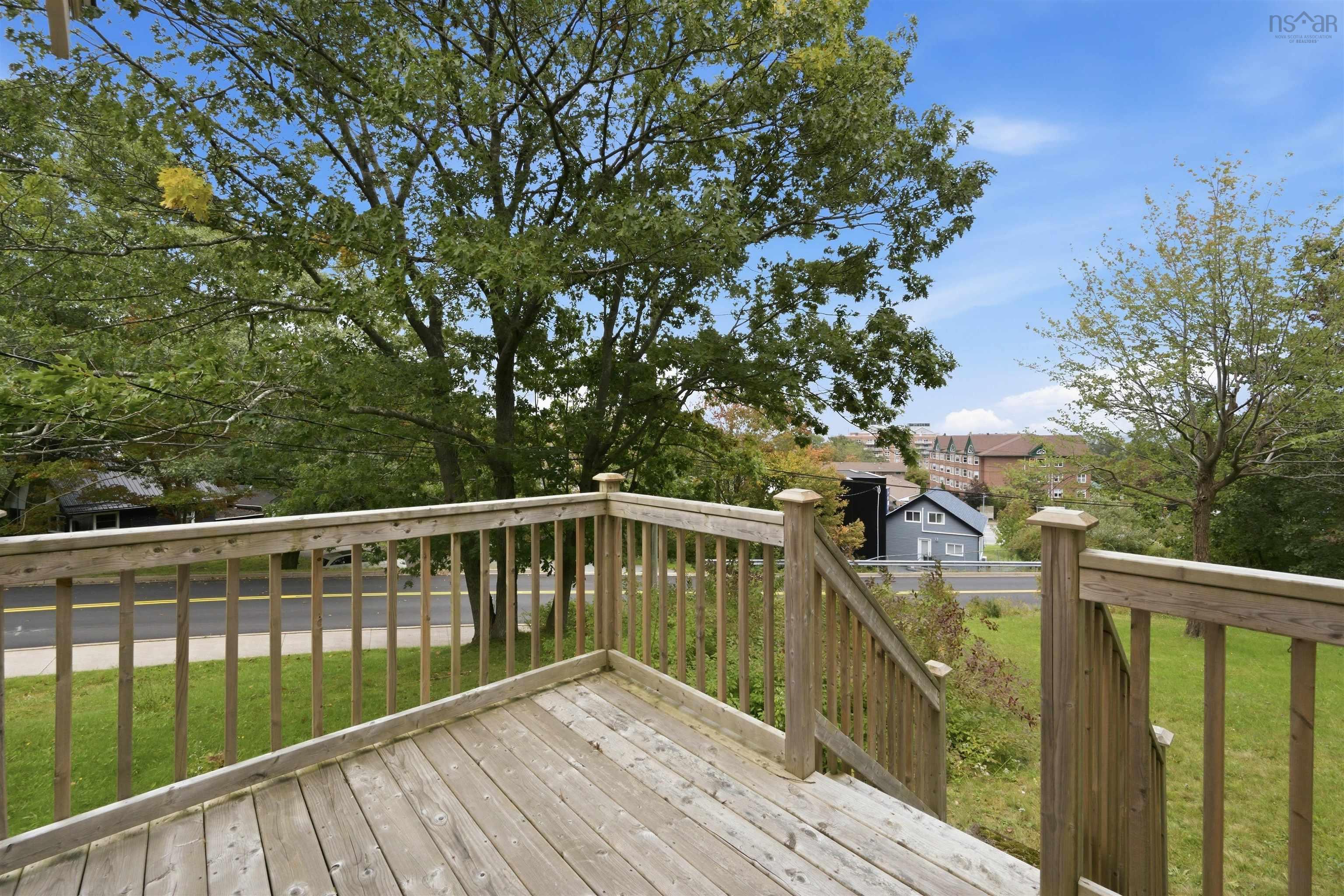 4 Holland Avenue, Bedford, NS (MLS 202624796)