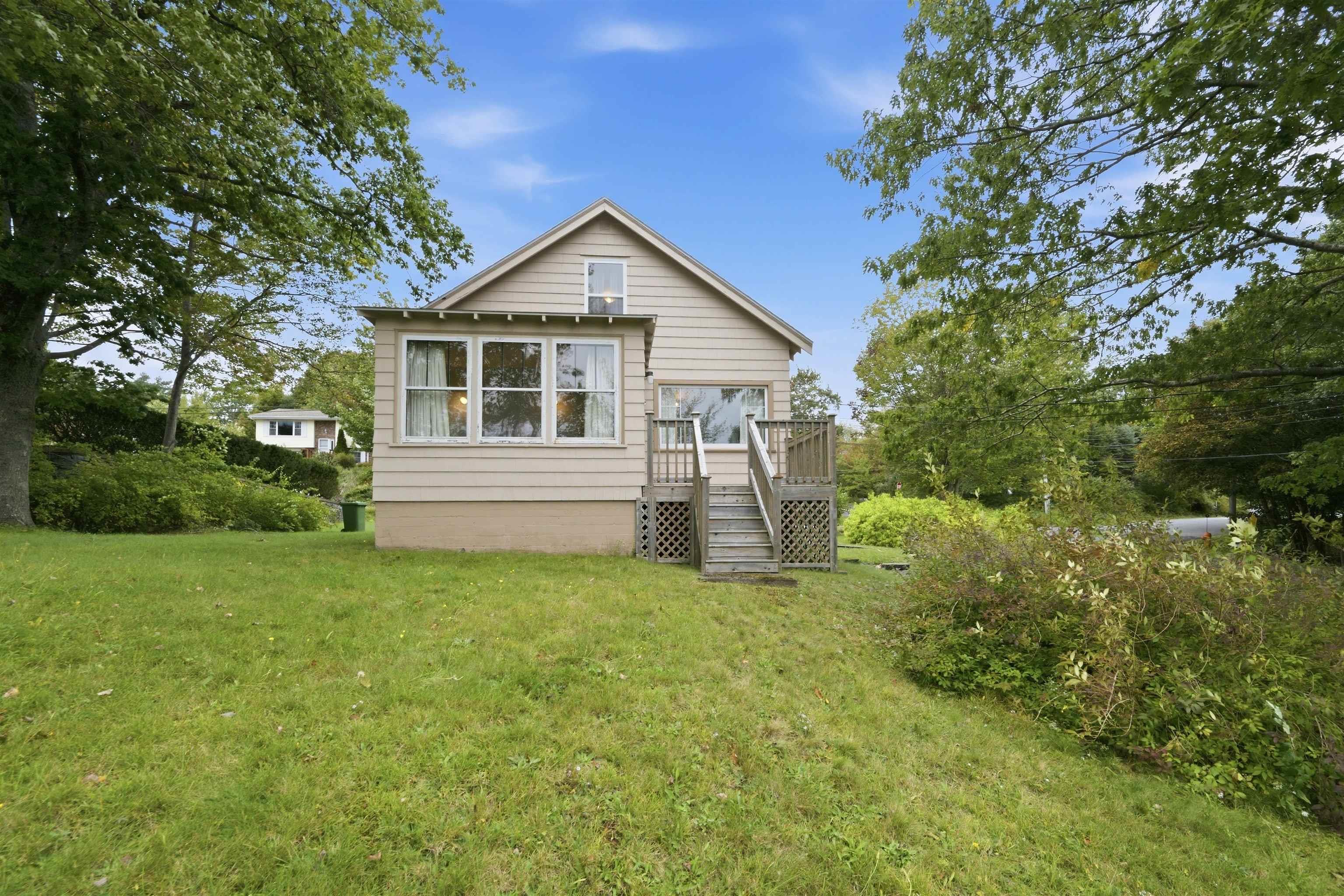 4 Holland Avenue, Bedford, NS (MLS 202624796)