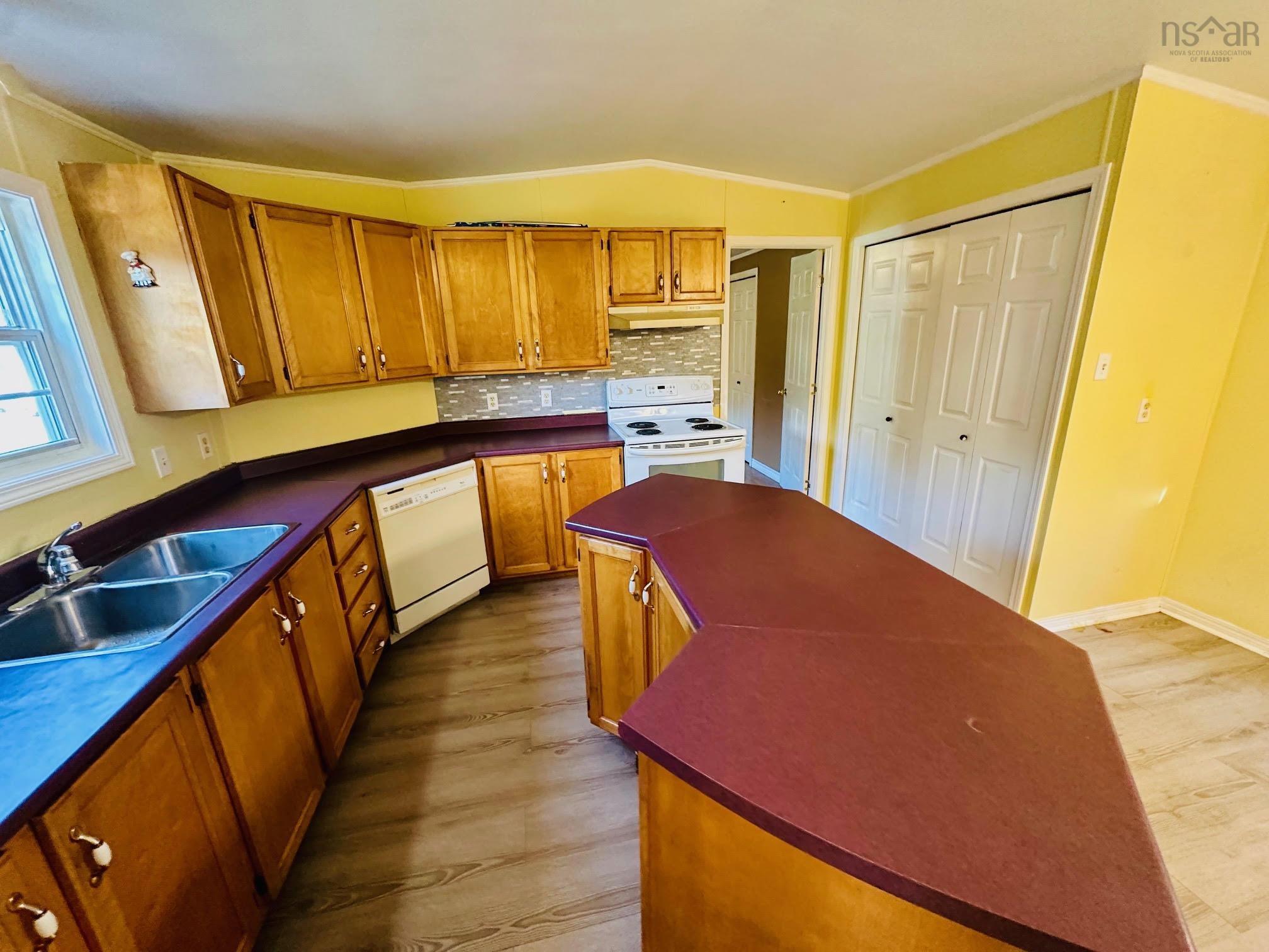 97 Brian Street, East Preston, NS (MLS 202624817)