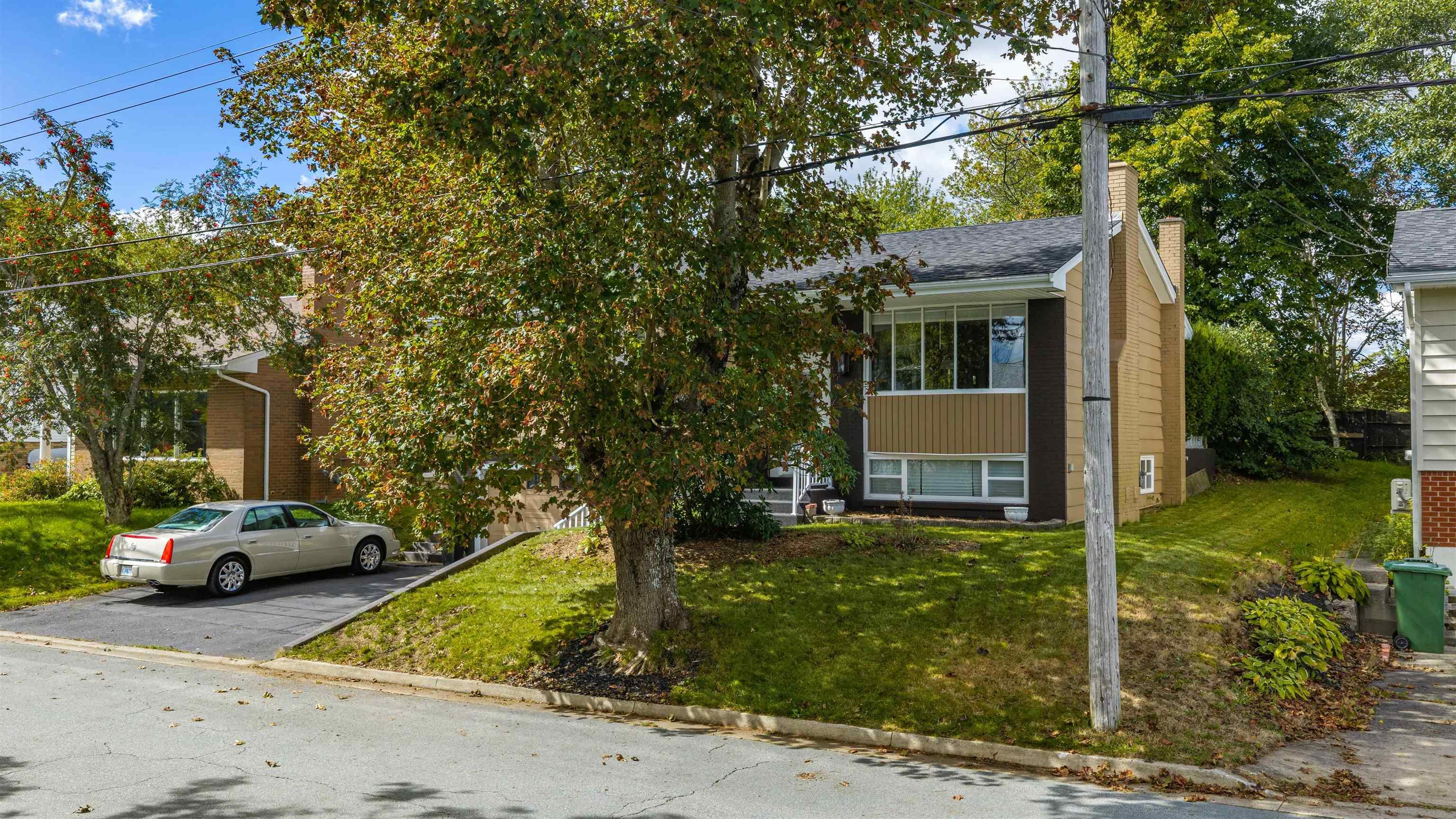 $669,000.00: 47 Kingston Crescent, Dartmouth