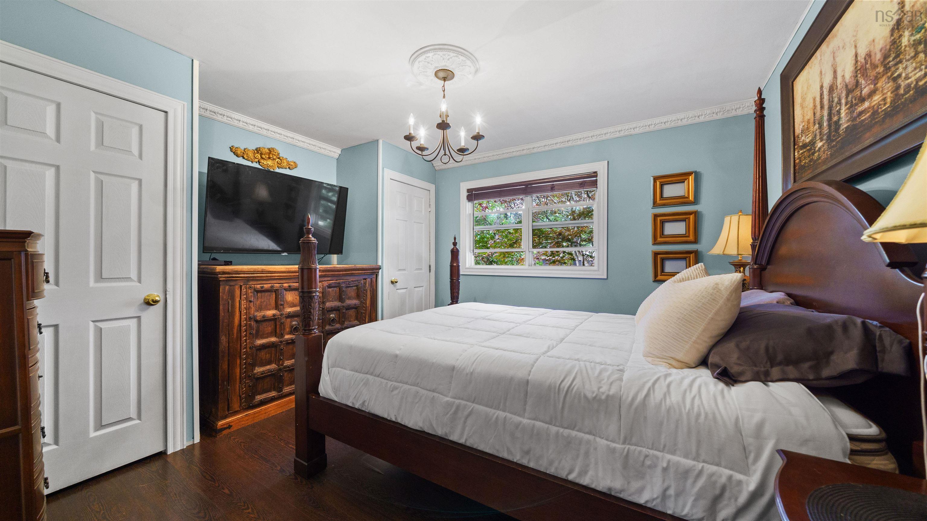 $669,000.00: 47 Kingston Crescent, Dartmouth