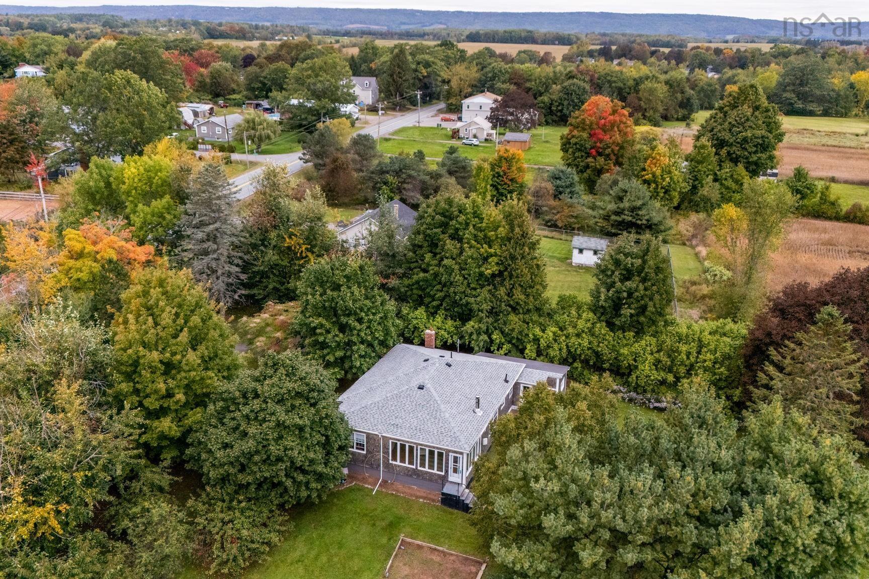 $419,000.00: 788 Highway 341, Upper Dyke