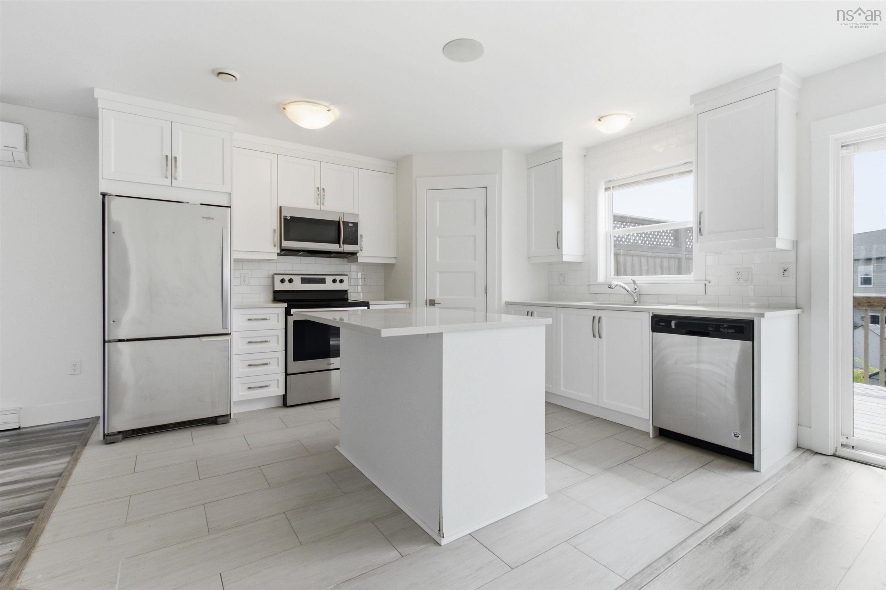 $574,900.00: 129 Executive Drive, Middle Sackville
