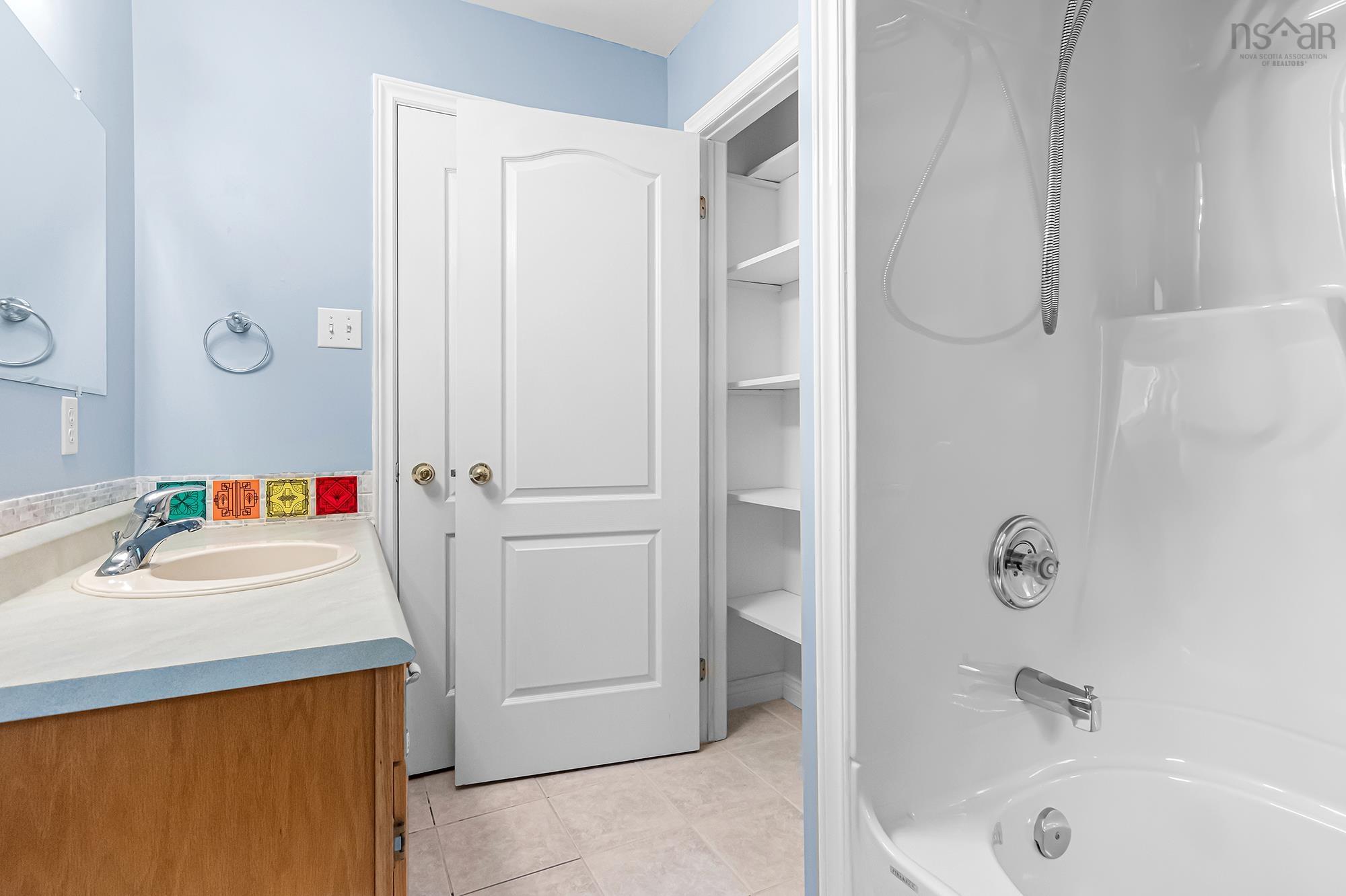 53 Oceanview Drive, Bedford, NS (MLS 202624869)