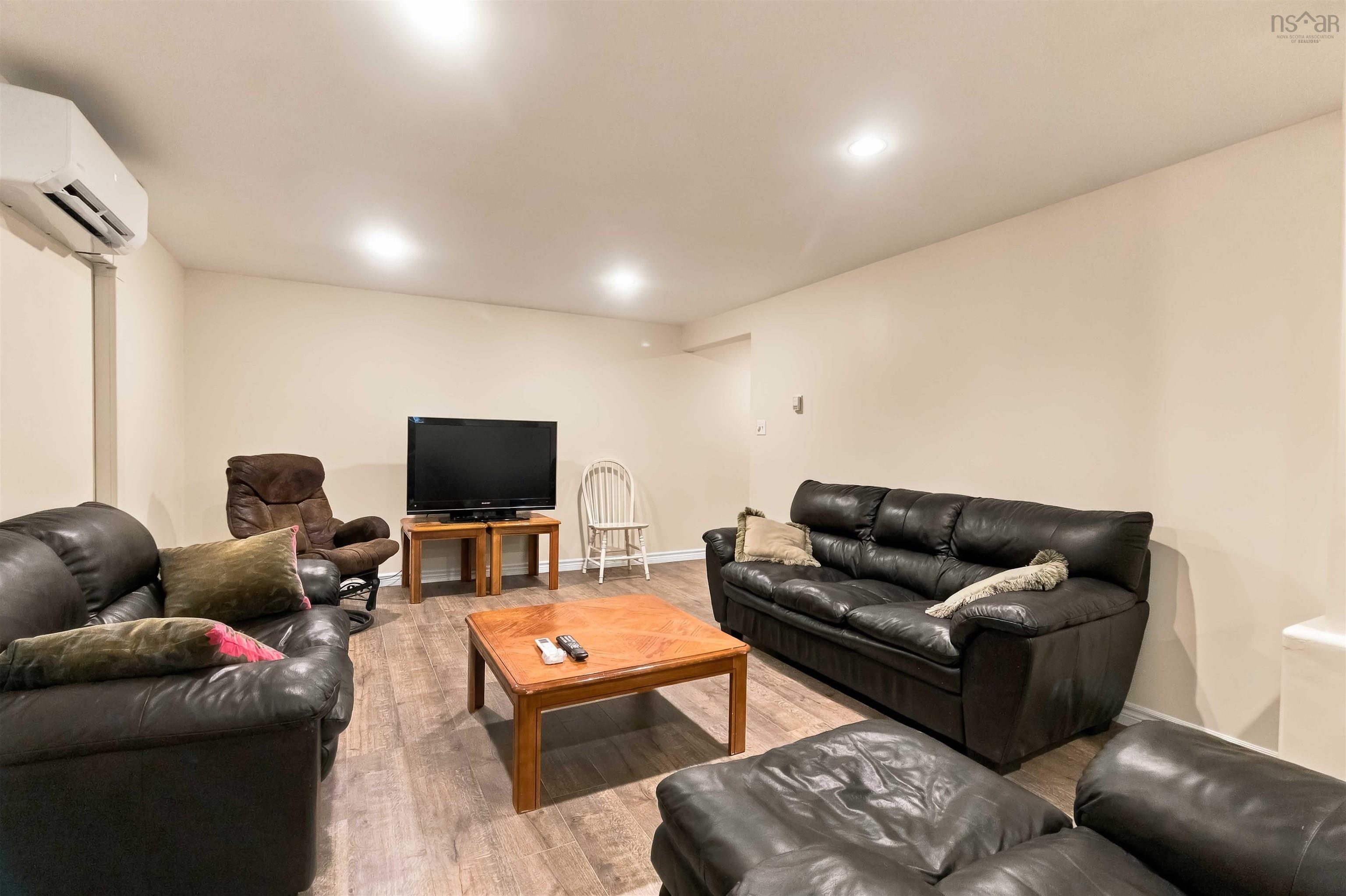 85 Haliburton Crescent, Stillwater Lake, NS (MLS 202624901)