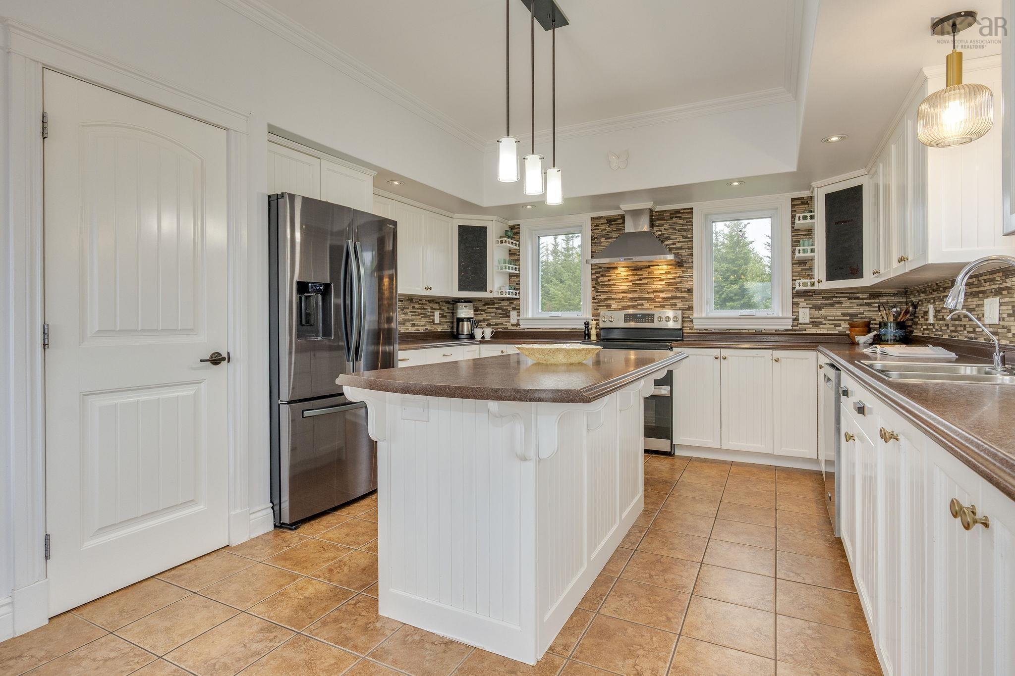 307 Leslie Road, East Lawrencetown, NS (MLS 202624924)