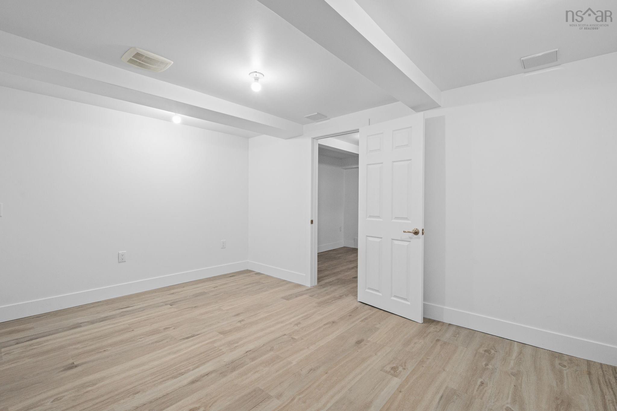 44 Courtney Road, Dartmouth, NS (MLS 202624942)