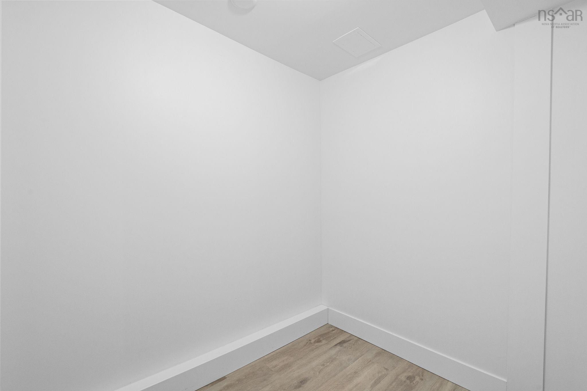 44 Courtney Road, Dartmouth, NS (MLS 202624942)