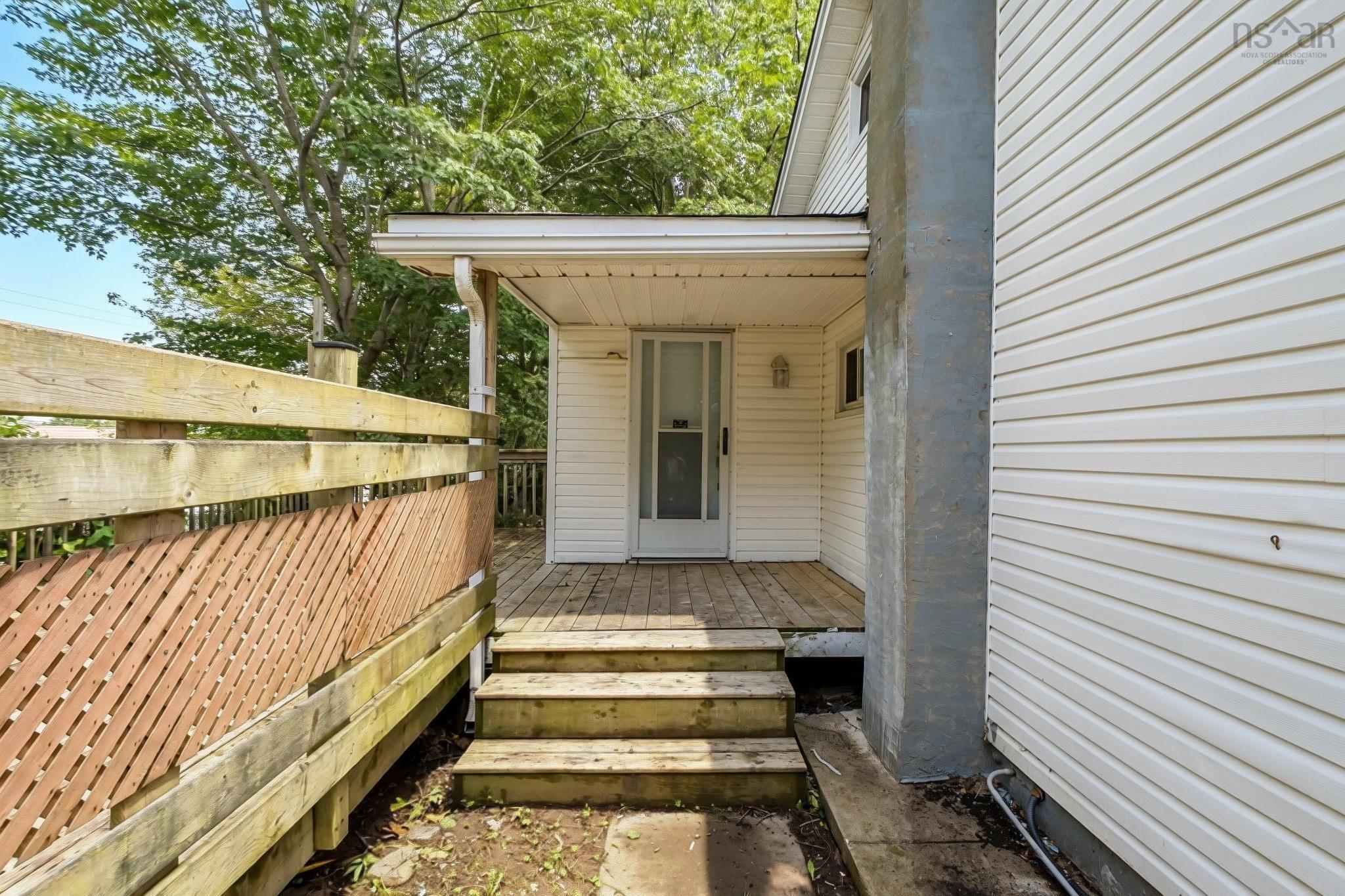44 Courtney Road, Dartmouth, NS (MLS 202624942)