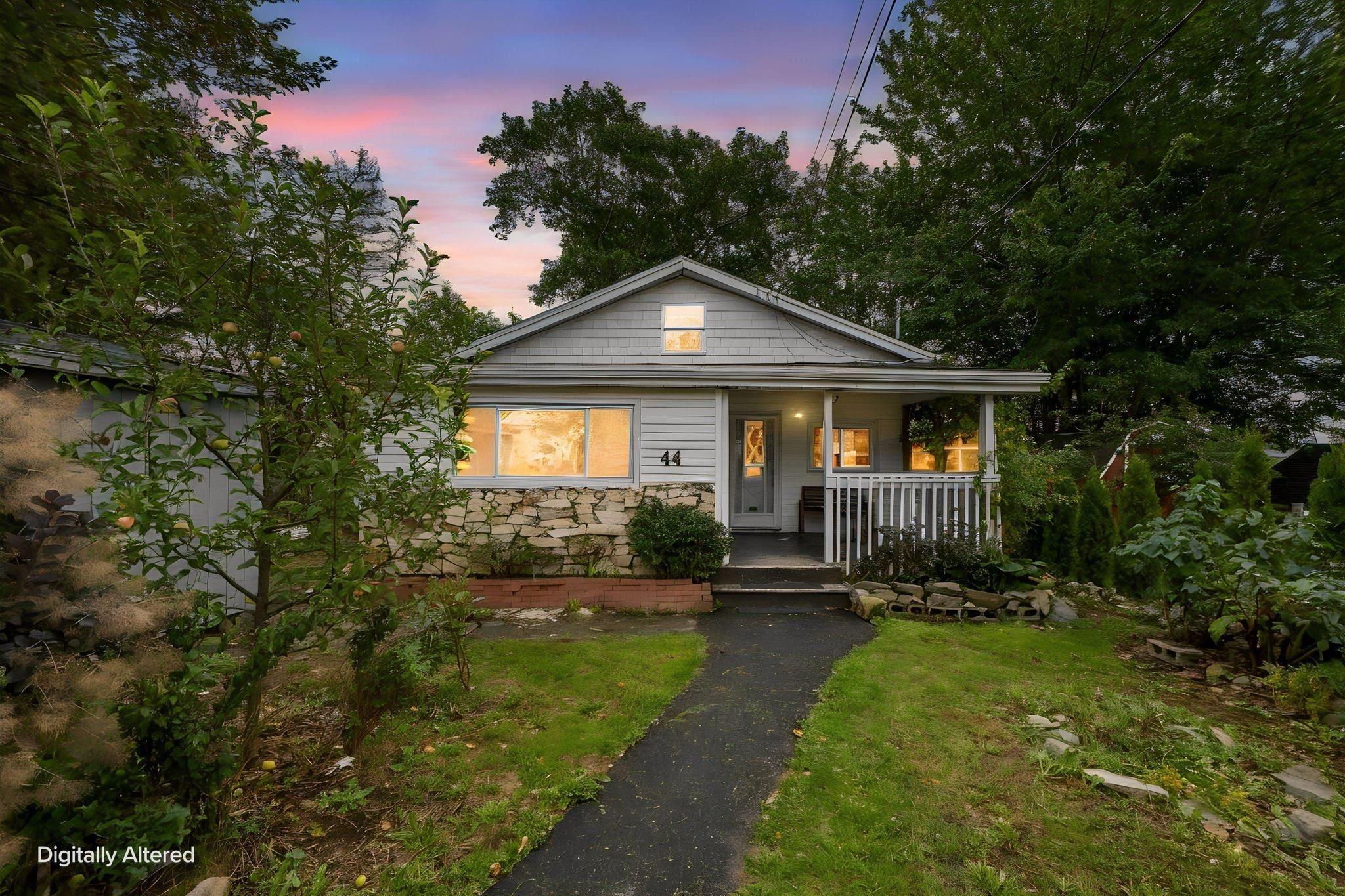 44 Courtney Road, Dartmouth, NS (MLS 202624942)