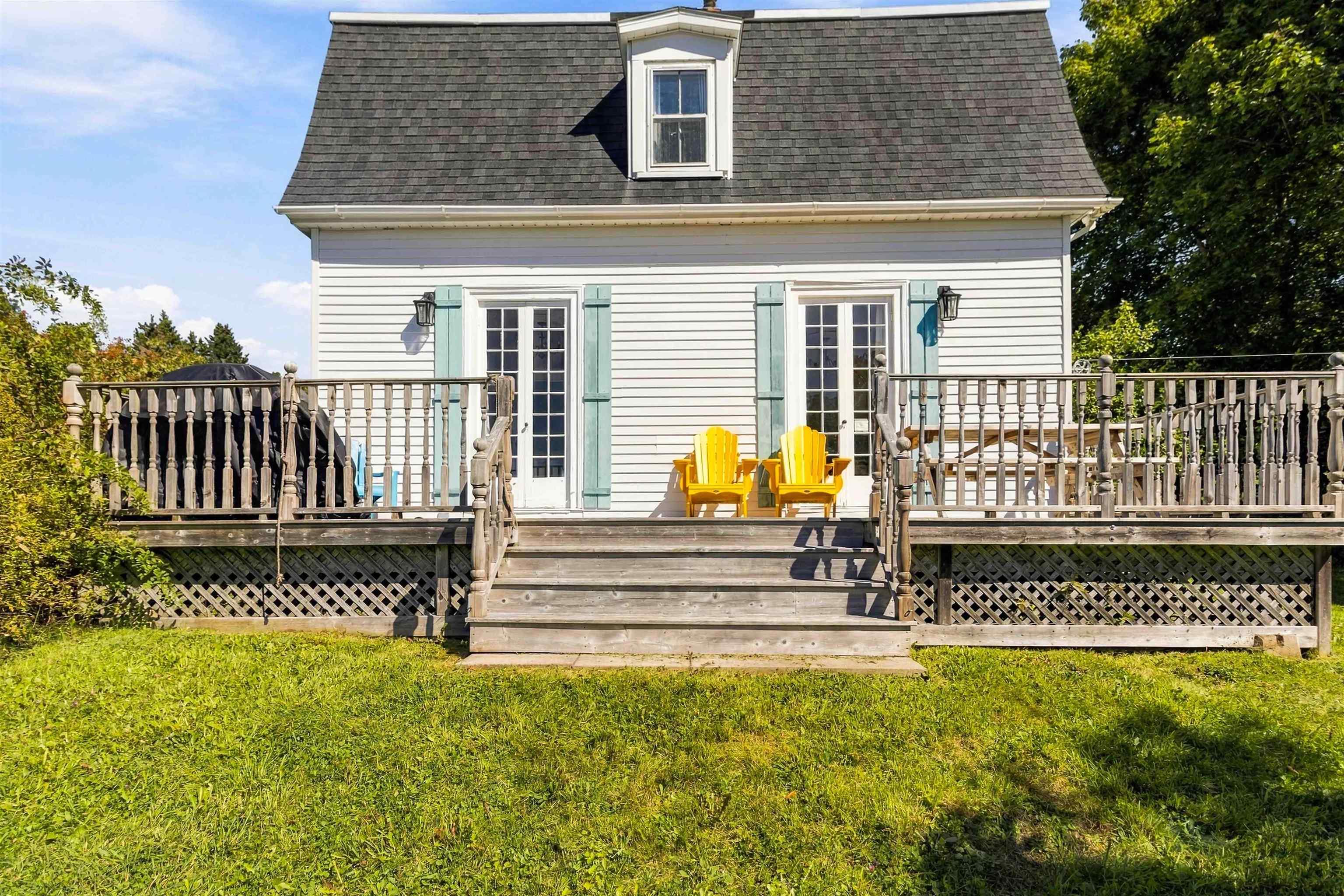 $525,000.00: 12063 Peggy
