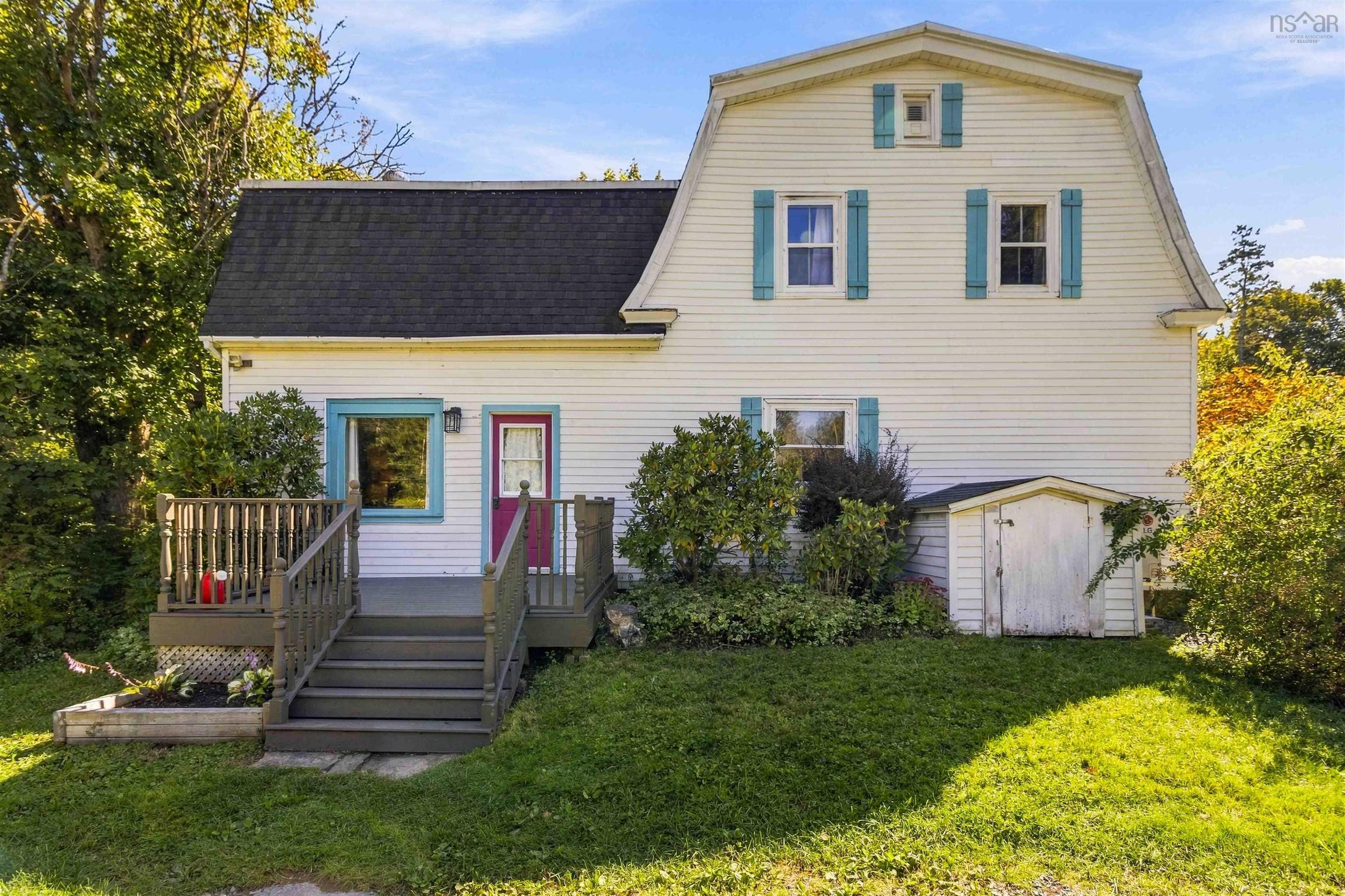 $525,000.00: 12063 Peggy