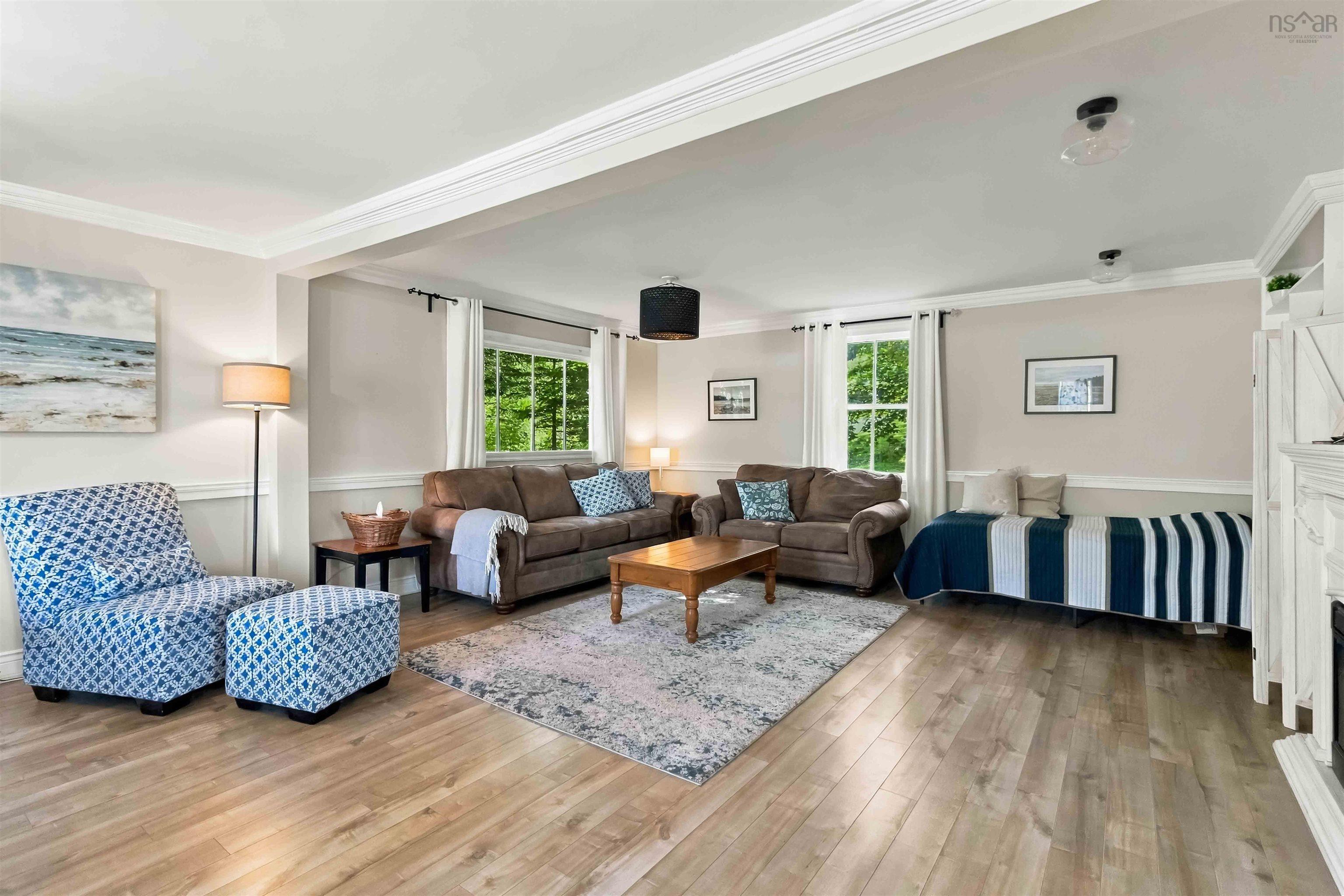 $525,000.00: 12063 Peggy