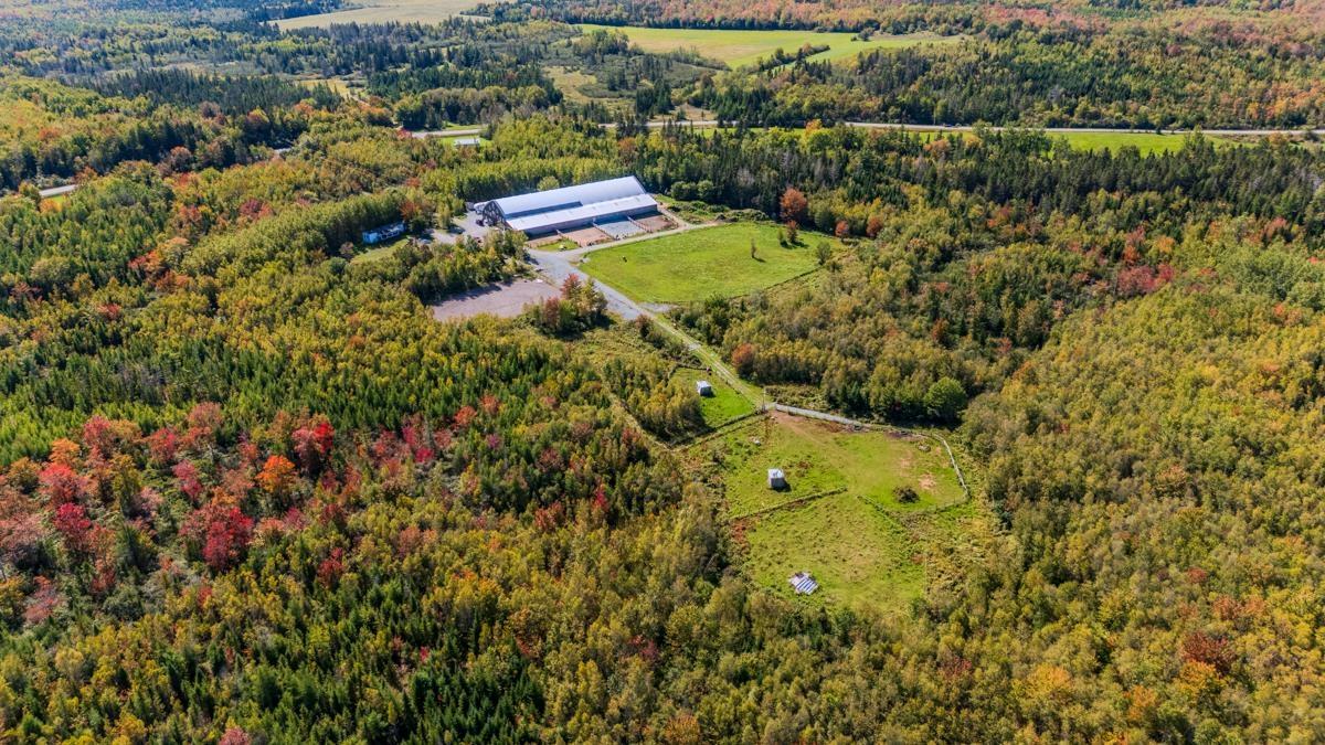 $640,000.00: 1554 PLEASANT VALLEY Road, Green Creek
