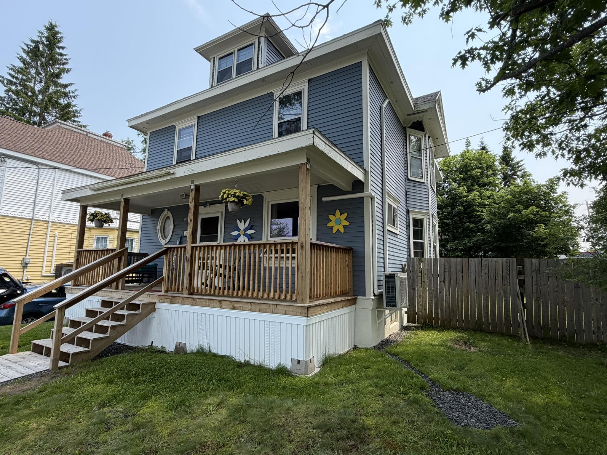 $319,000.00: 470 Pleasant Street, New Glasgow