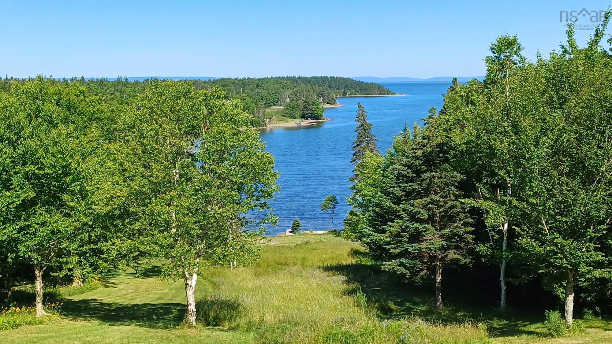 $725,000.00: 14515 Highway 4, Hay Cove
