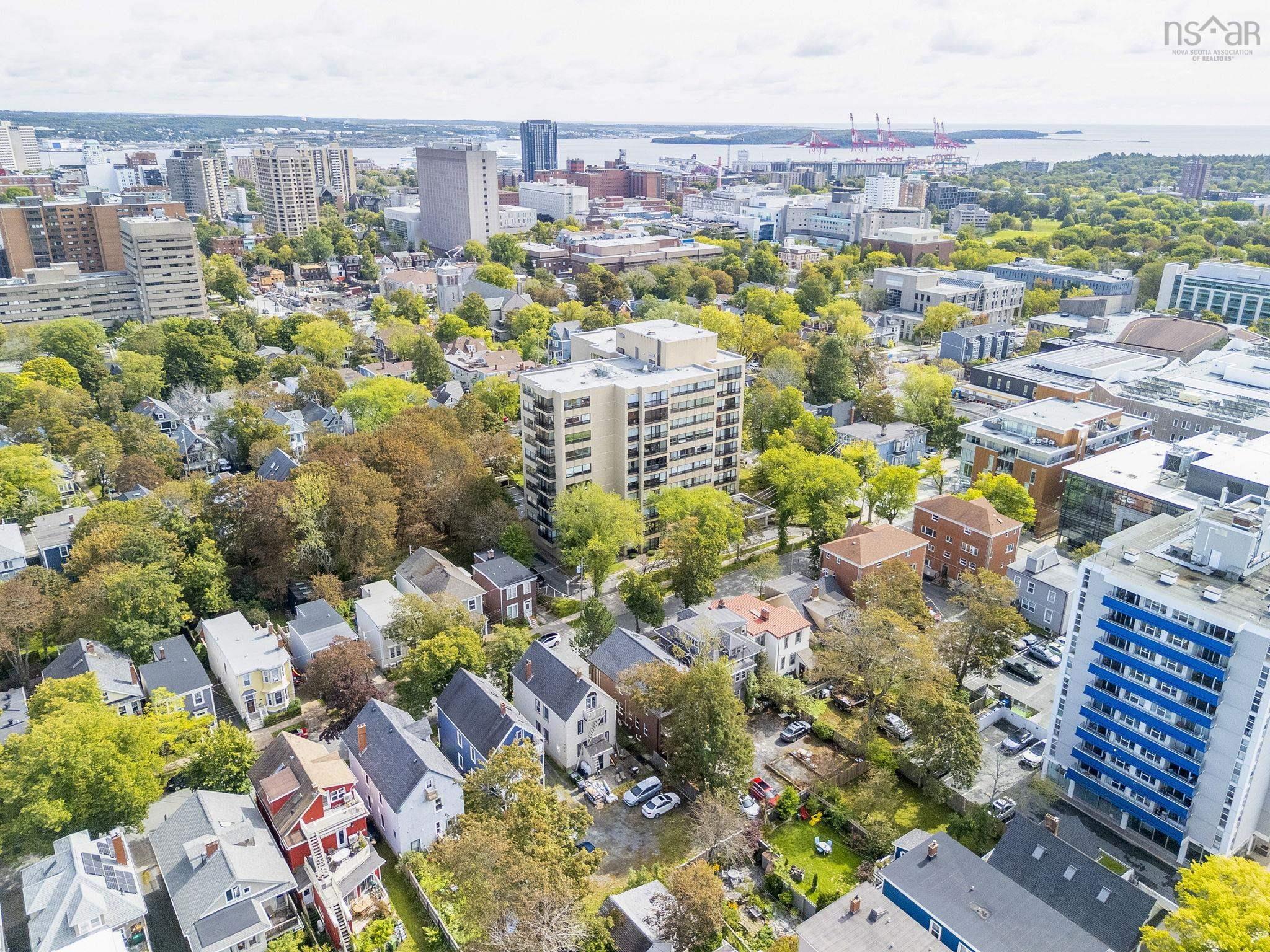 $2,075,000.00: 1550-1554 Vernon Street Street, Halifax