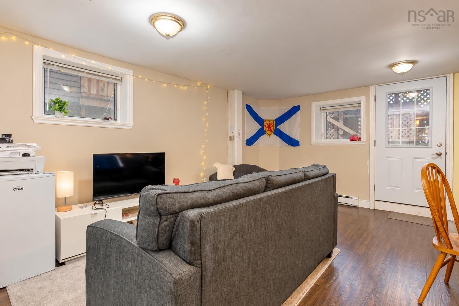 $2,075,000.00: 1550-1554 Vernon Street Street, Halifax