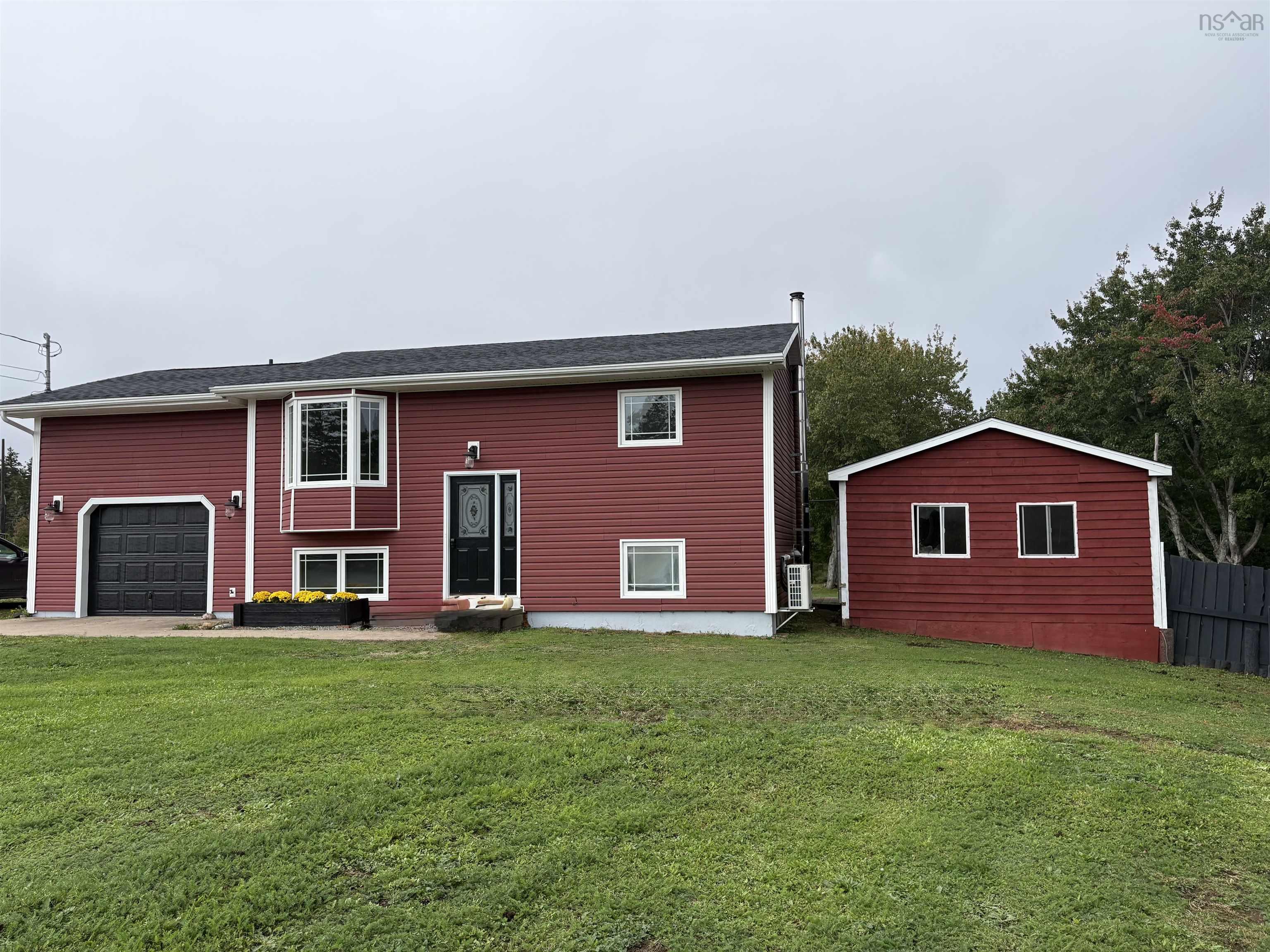 $449,000.00: 53 Mood Road, Pleasant Lake