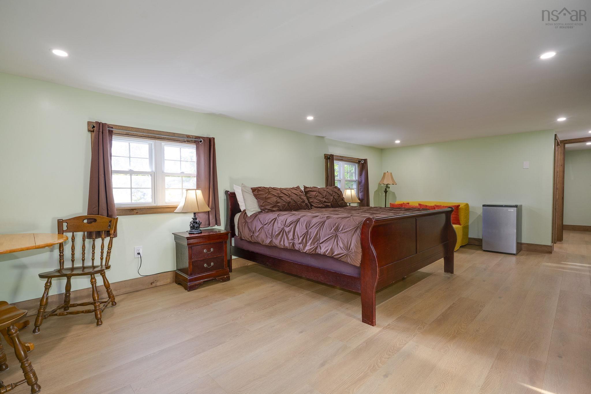 $399,000.00: 1260 Highway 201, Round Hill