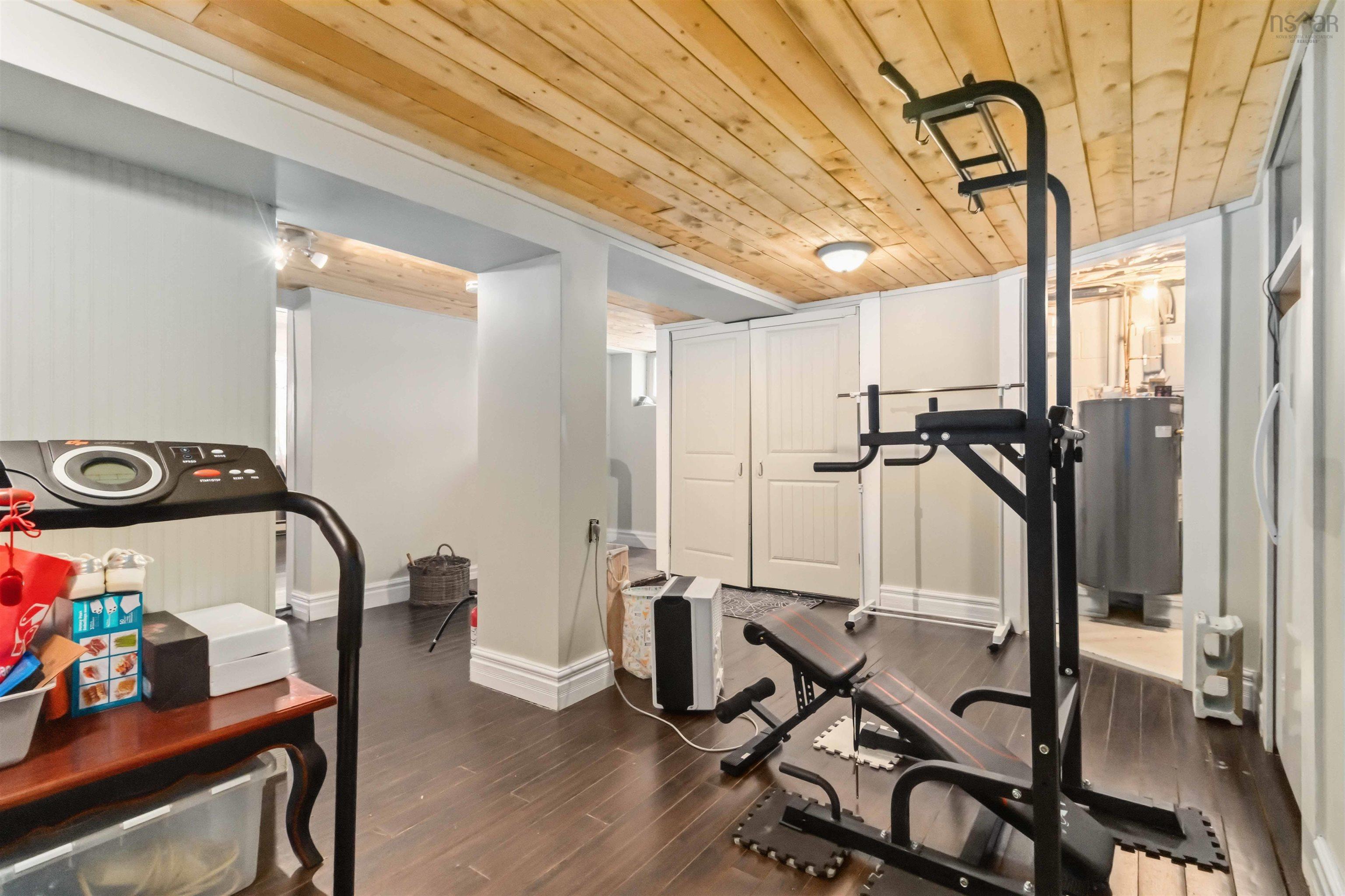 $499,900.00: 6689 3 Highway, Western Shore