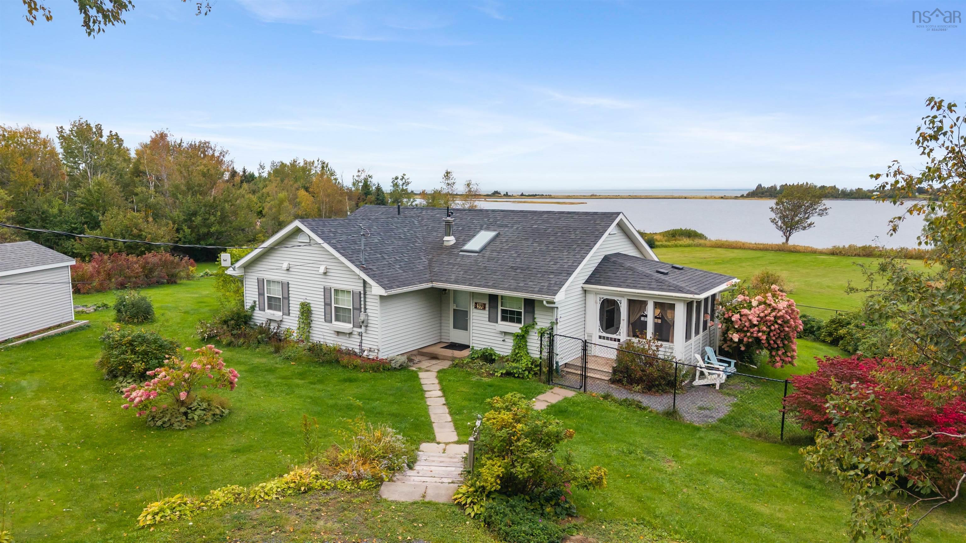 $485,000.00: 39 Arrow Head Crescent, Waterside