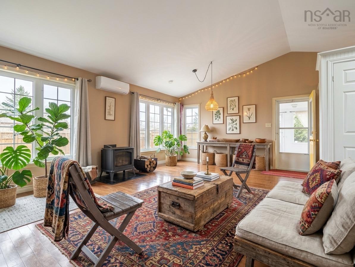 $485,000.00: 39 Arrow Head Crescent, Waterside