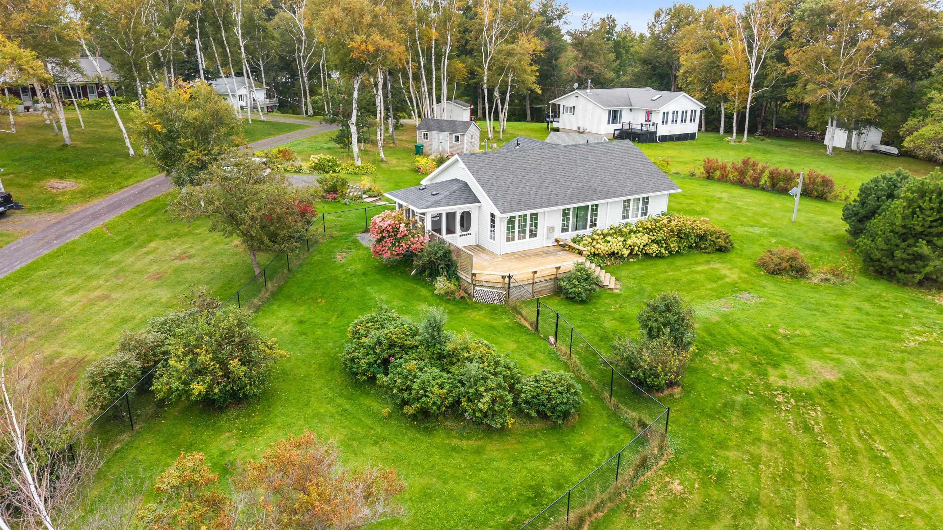 $485,000.00: 39 Arrow Head Crescent, Waterside
