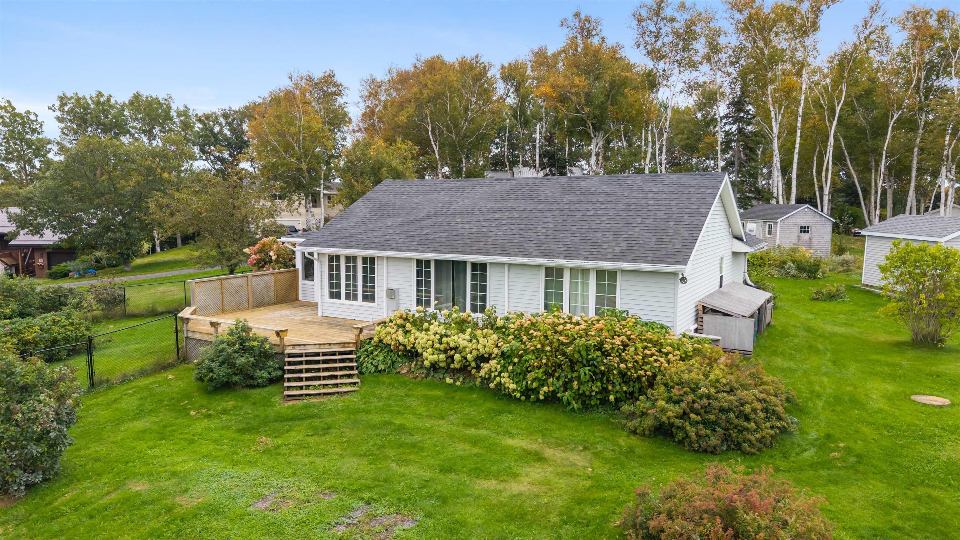 $485,000.00: 39 Arrow Head Crescent, Waterside