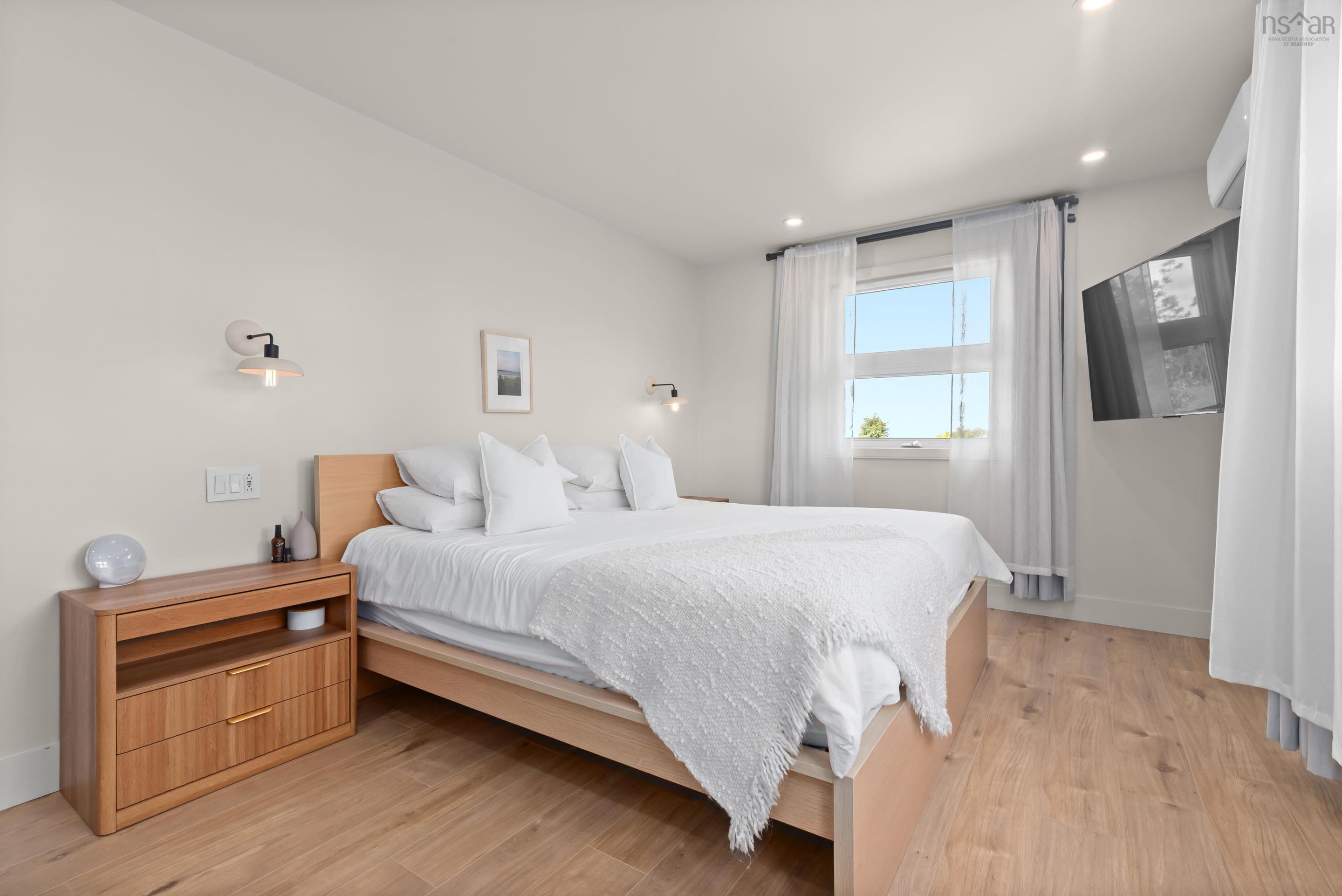 $969,900.00: 68 Bayview Road, Halifax