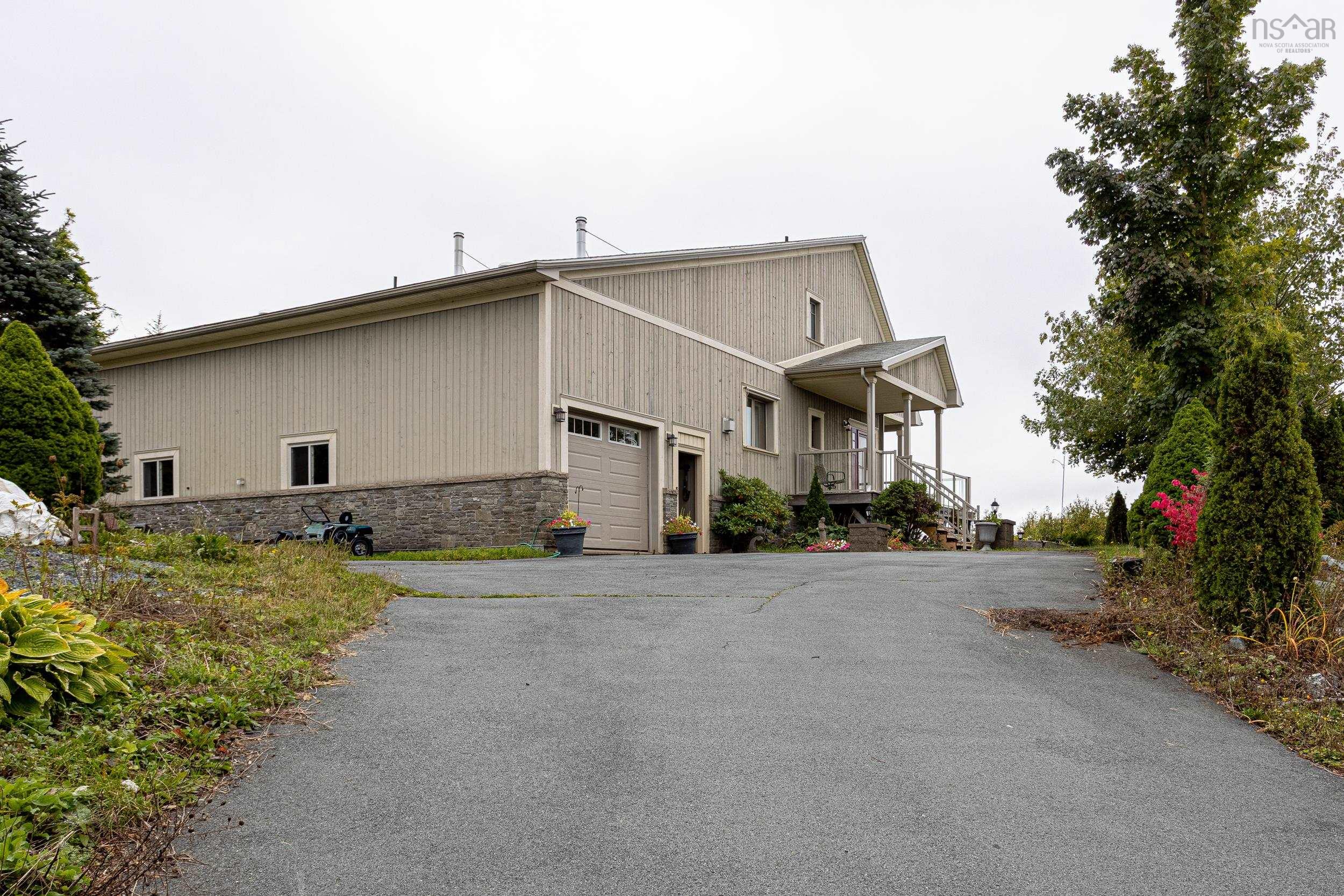 $899,000.00: 440 Westwood Boulevard, Upper Tantallon