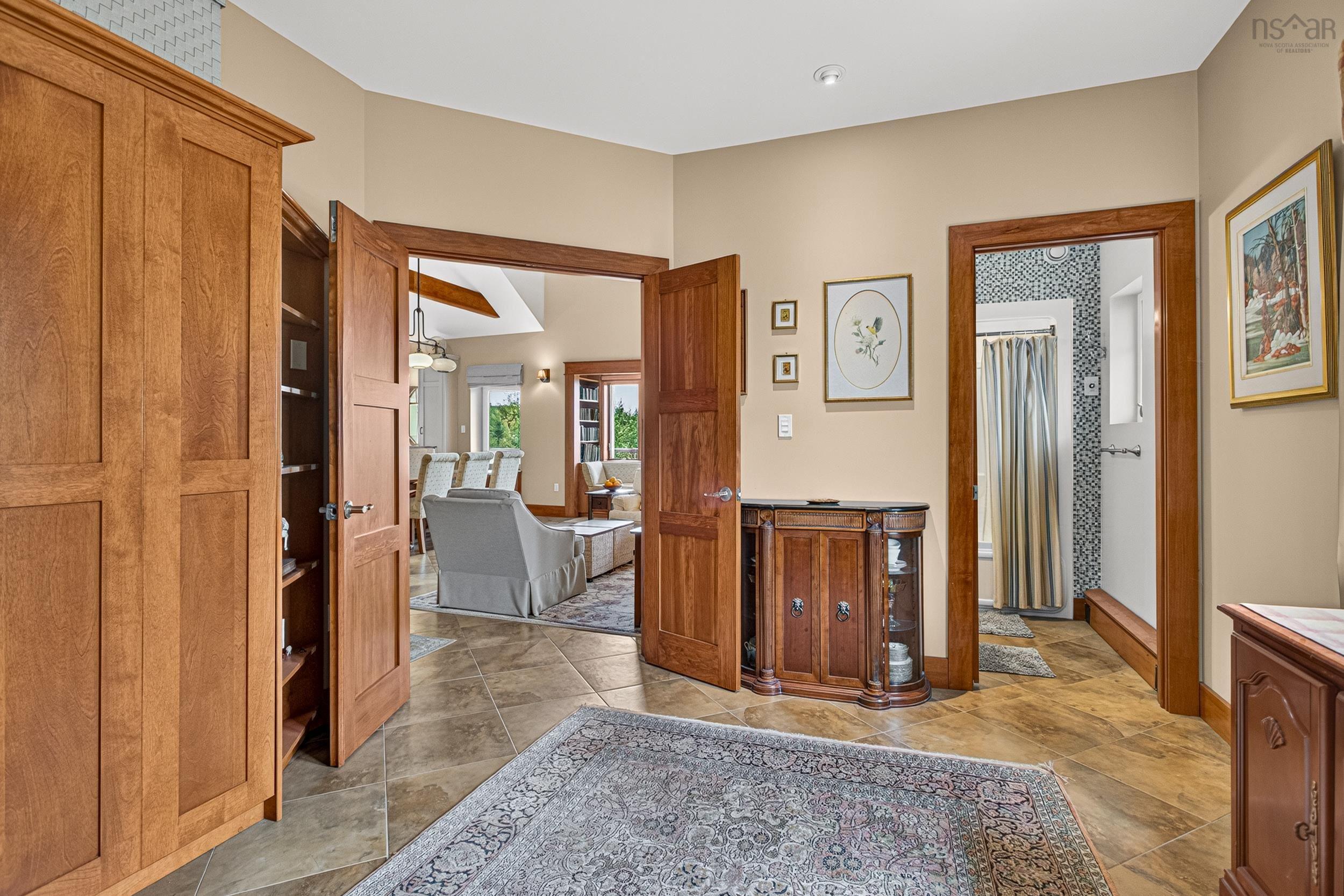 $899,000.00: 440 Westwood Boulevard, Upper Tantallon