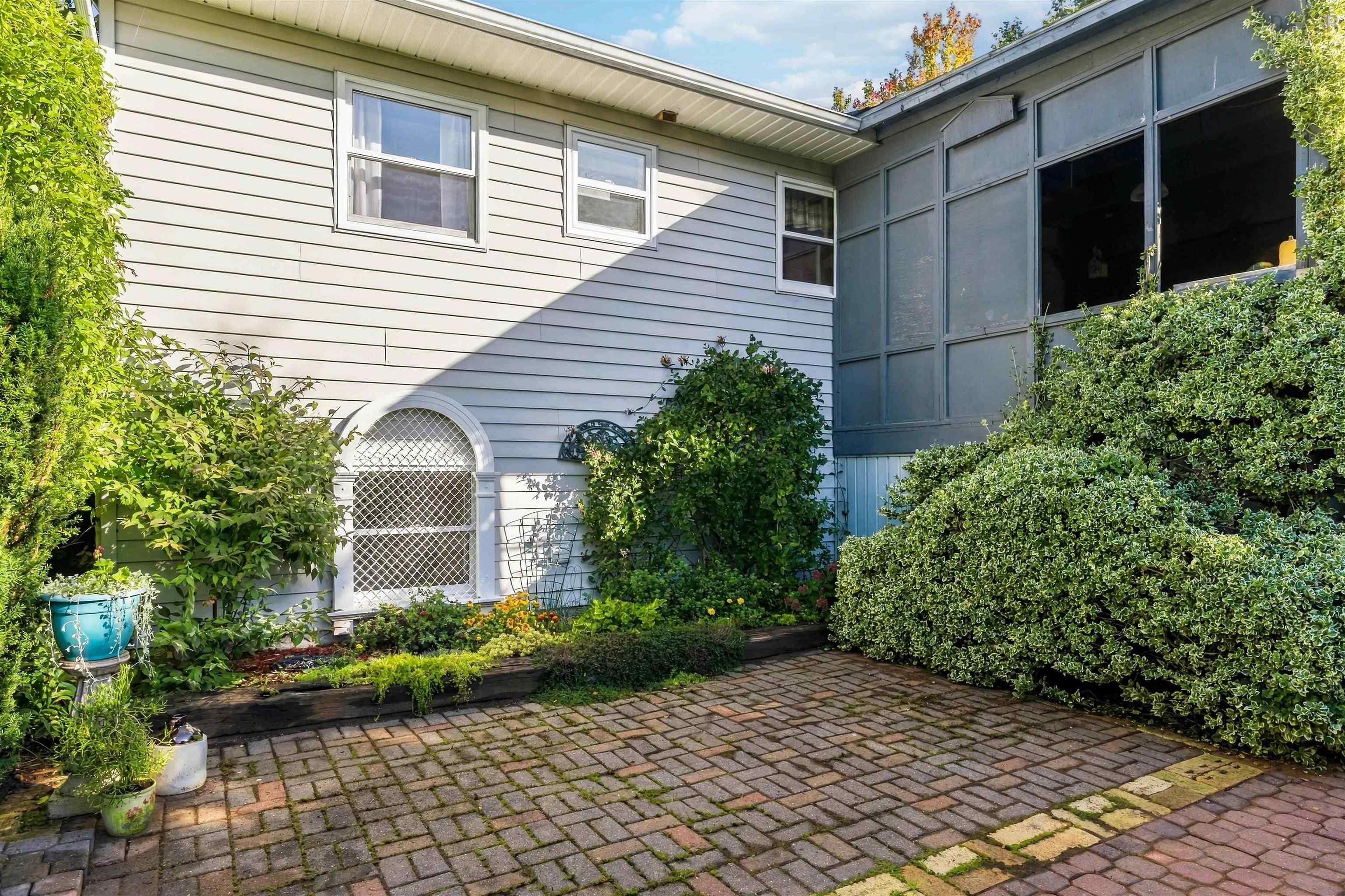 $375,000.00: 887 Richard Street, Kentville