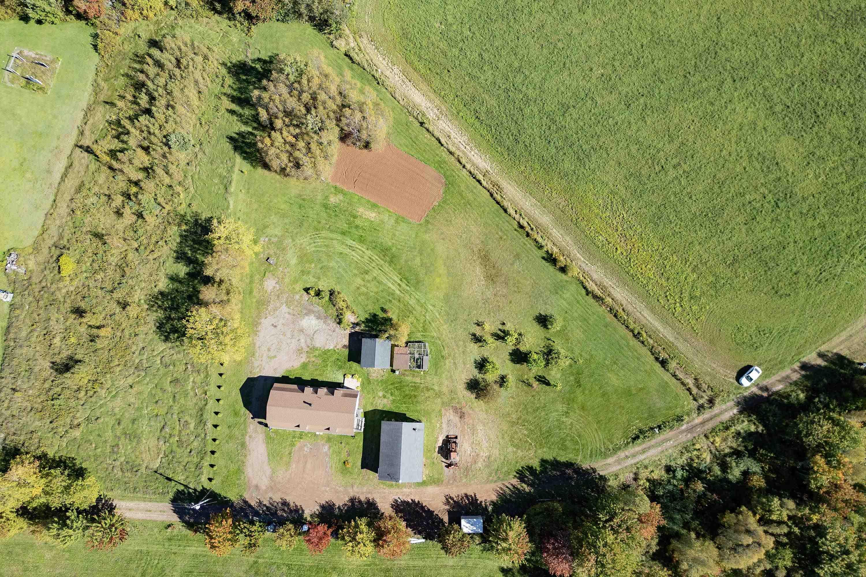$284,900.00: 1100 Highway 6, Warren