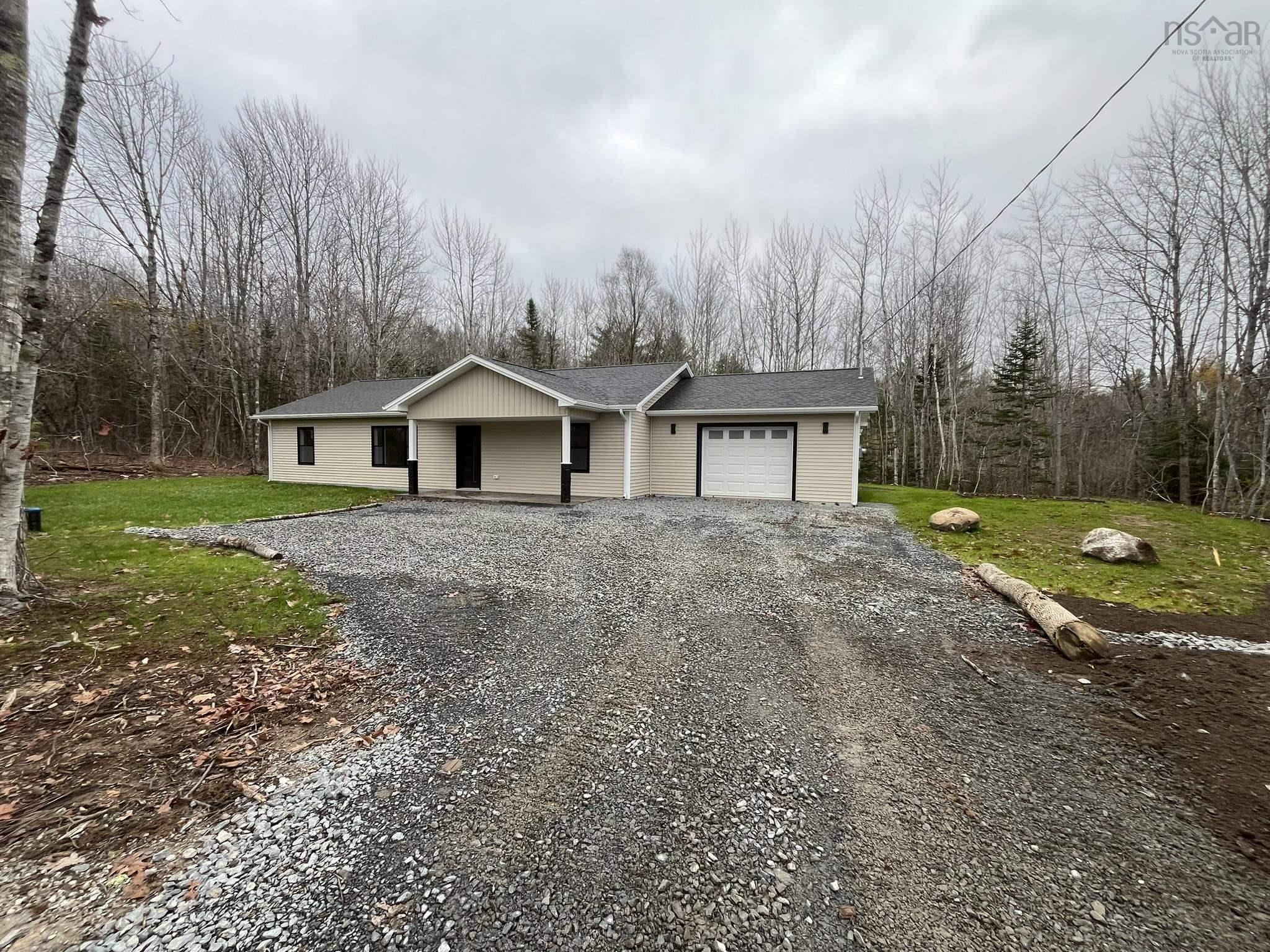 $529,900.00: 569 LOWER BRANCH Road, Lower Branch